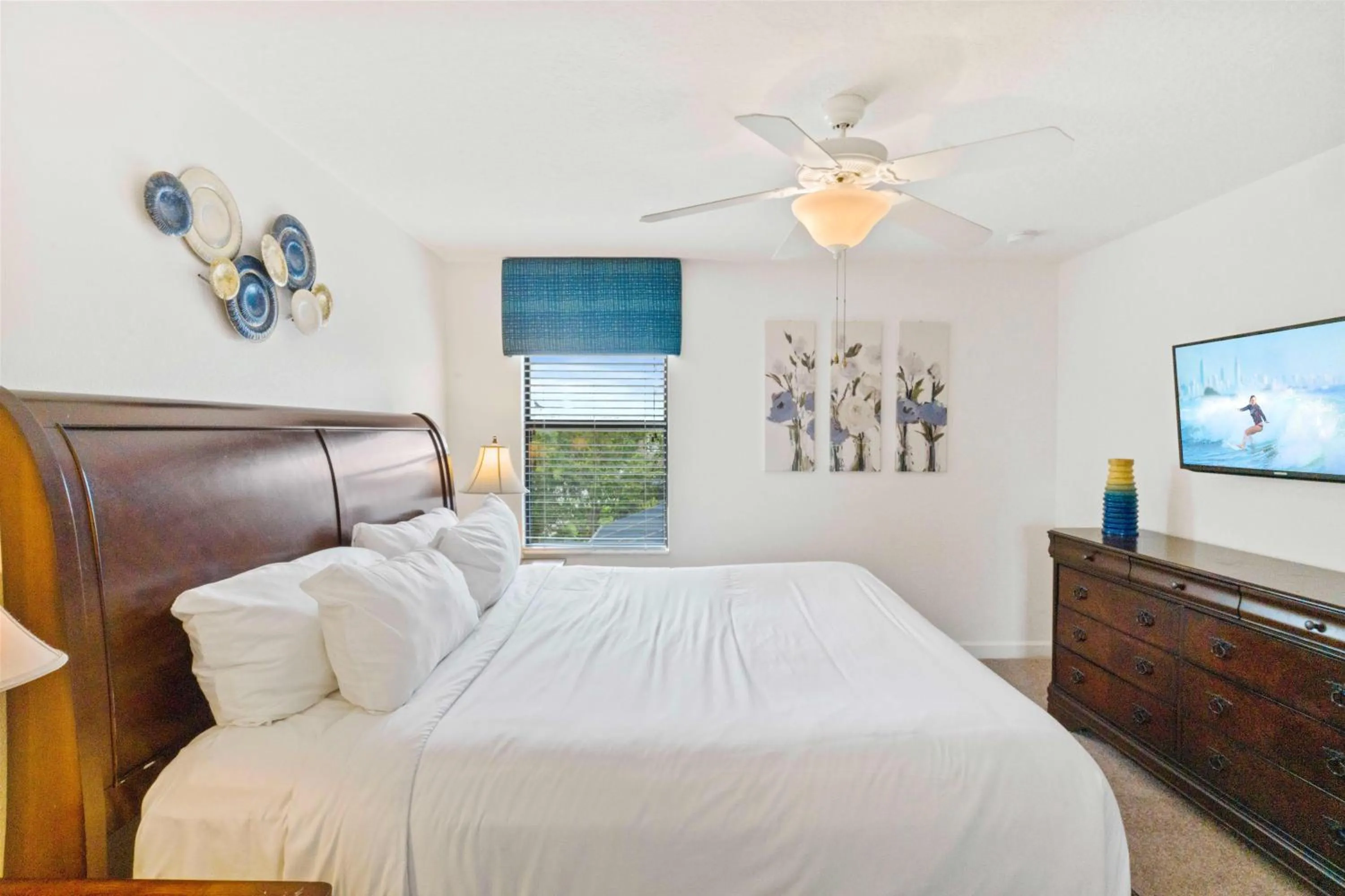 Other, Bed in GIANT Villa wPrivate Pool&Spa, Game Room, & More