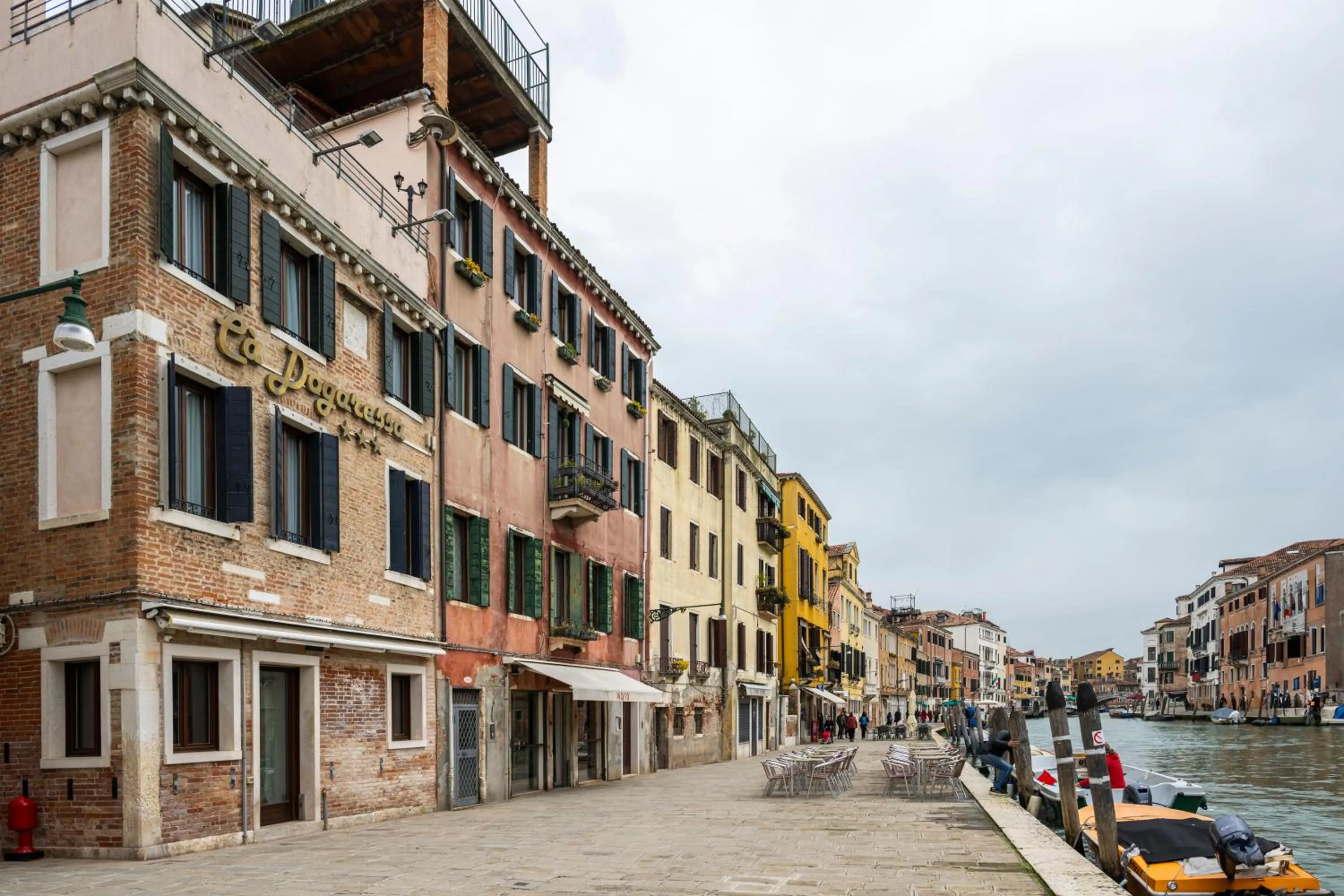 Property building in Hotel Ca' Dogaressa