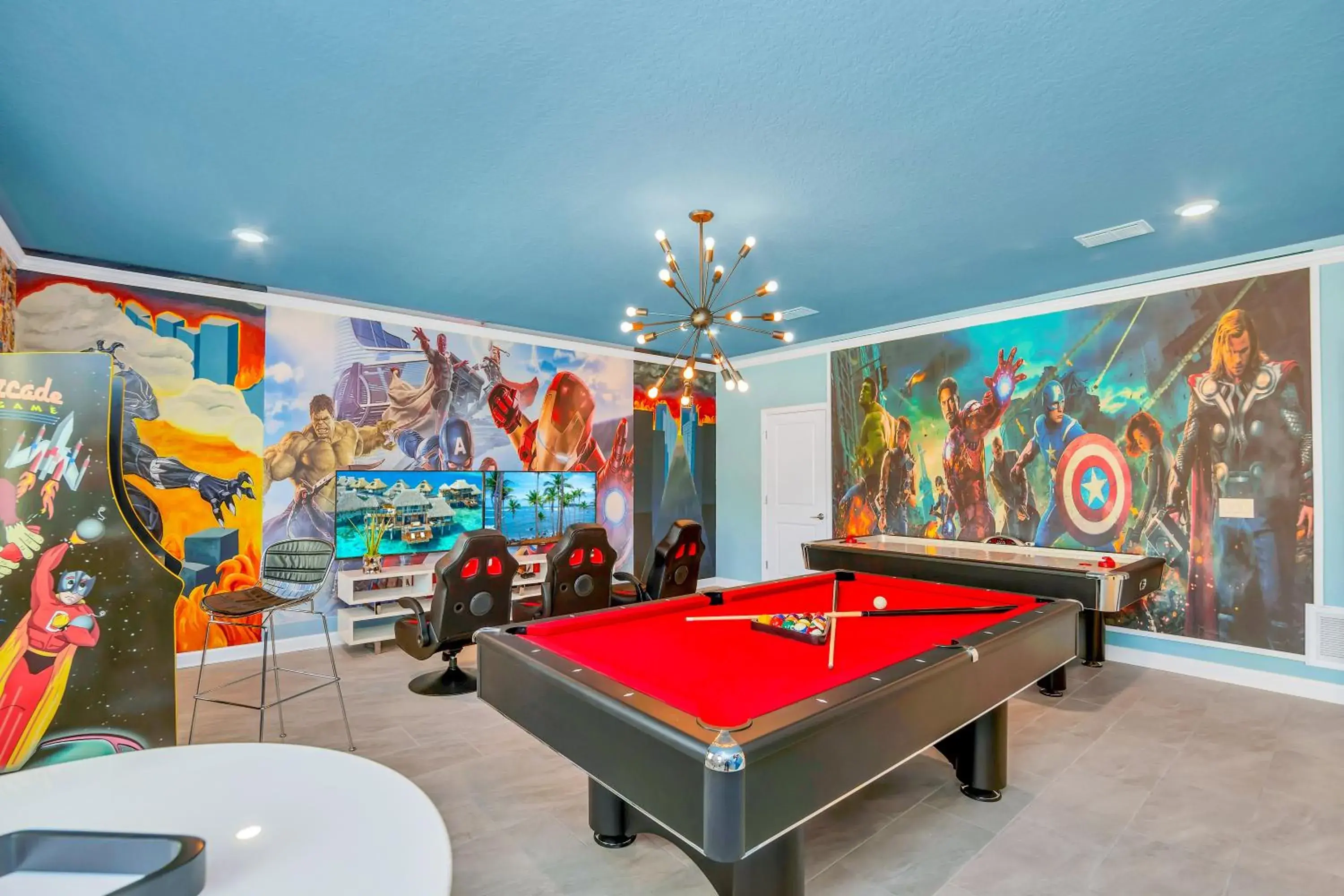 LARGE Villa, Private PoolGAME ROOMMovie Theater LARGE Villa, Private PoolGAME ROOMMovie Theater