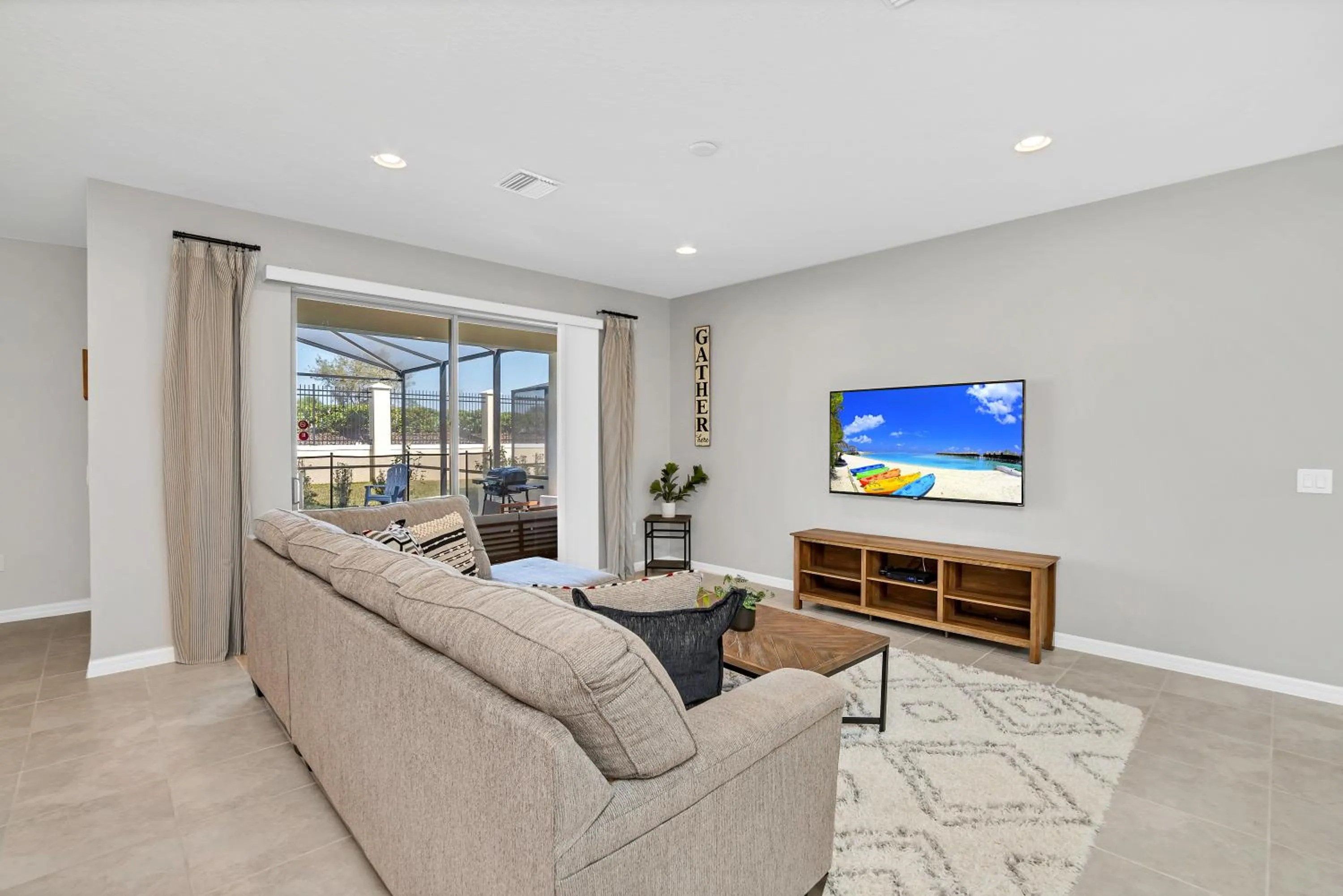 Private Villa wPool, BBQ,FREE Water Park Access