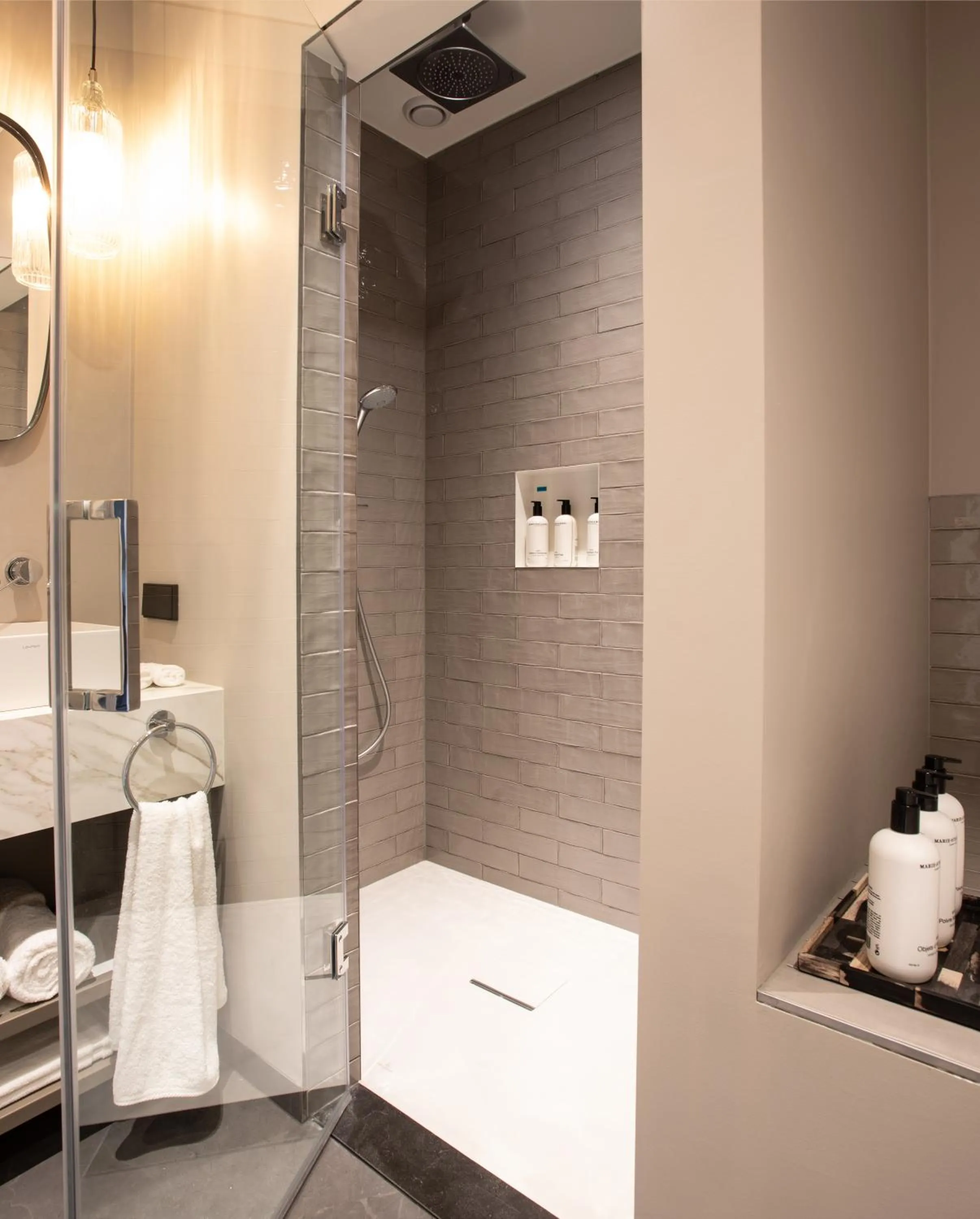 Bathroom in Poorter Boutique Hotel Brielle