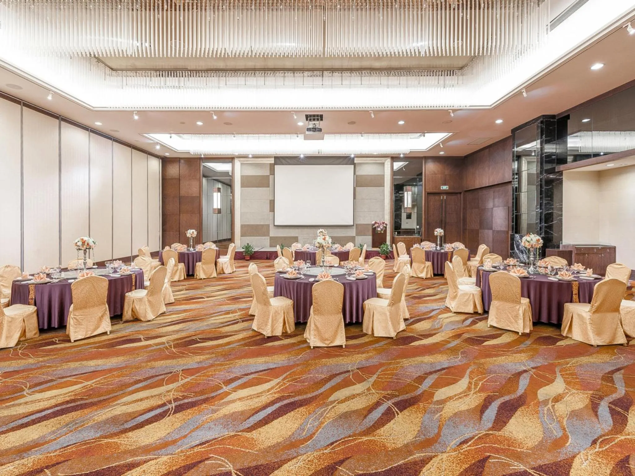 Business facilities in Millennium Harbourview Hotel Xiamen