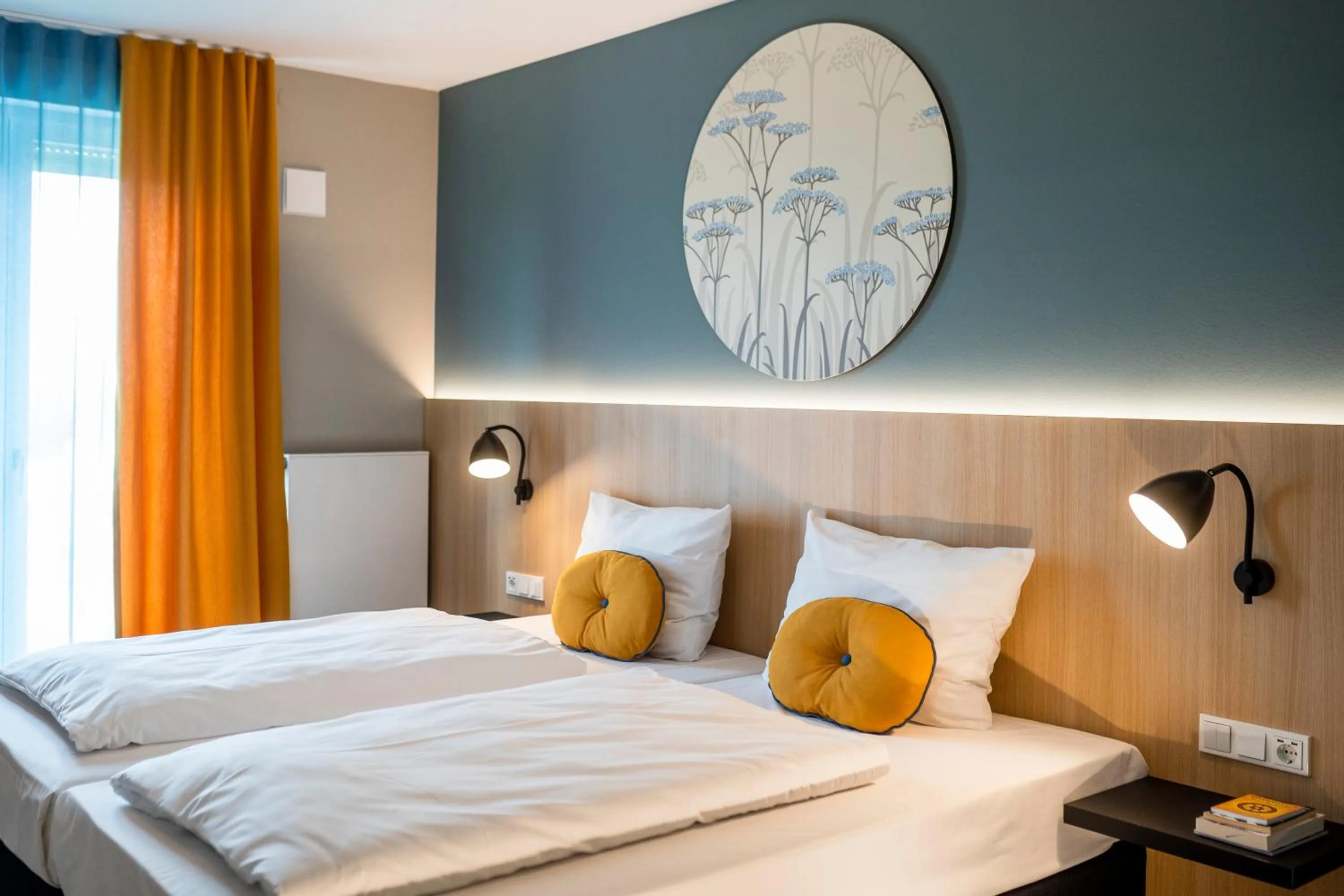 Bed in KONCEPT HOTEL Neue Horizonte