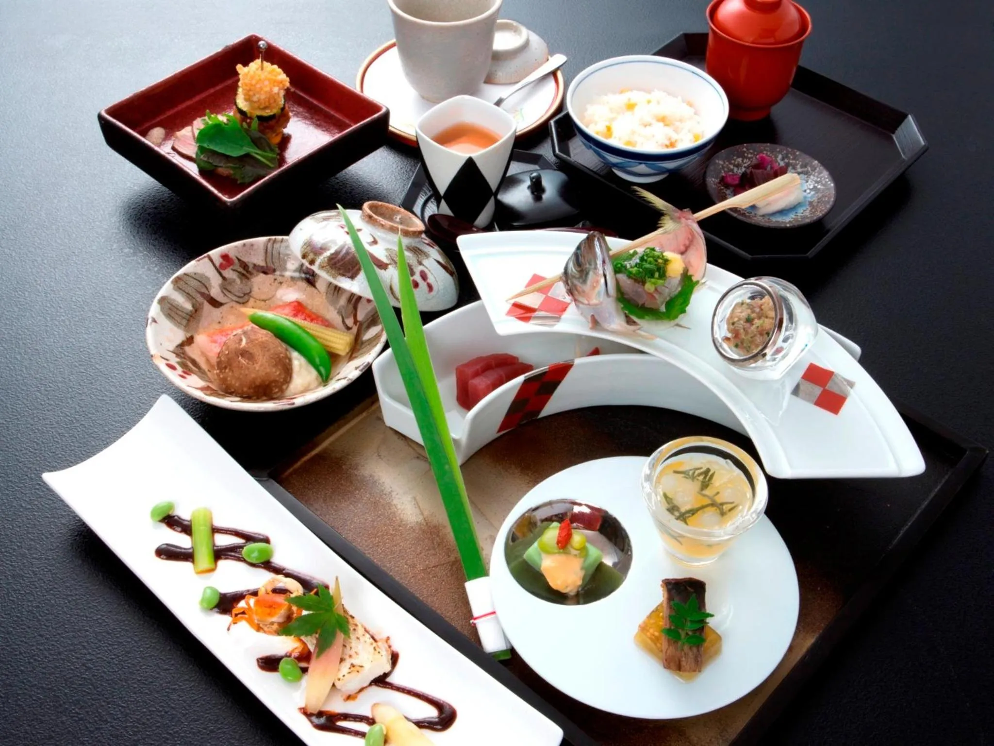 Food and drinks in Hotel Resorpia Atami