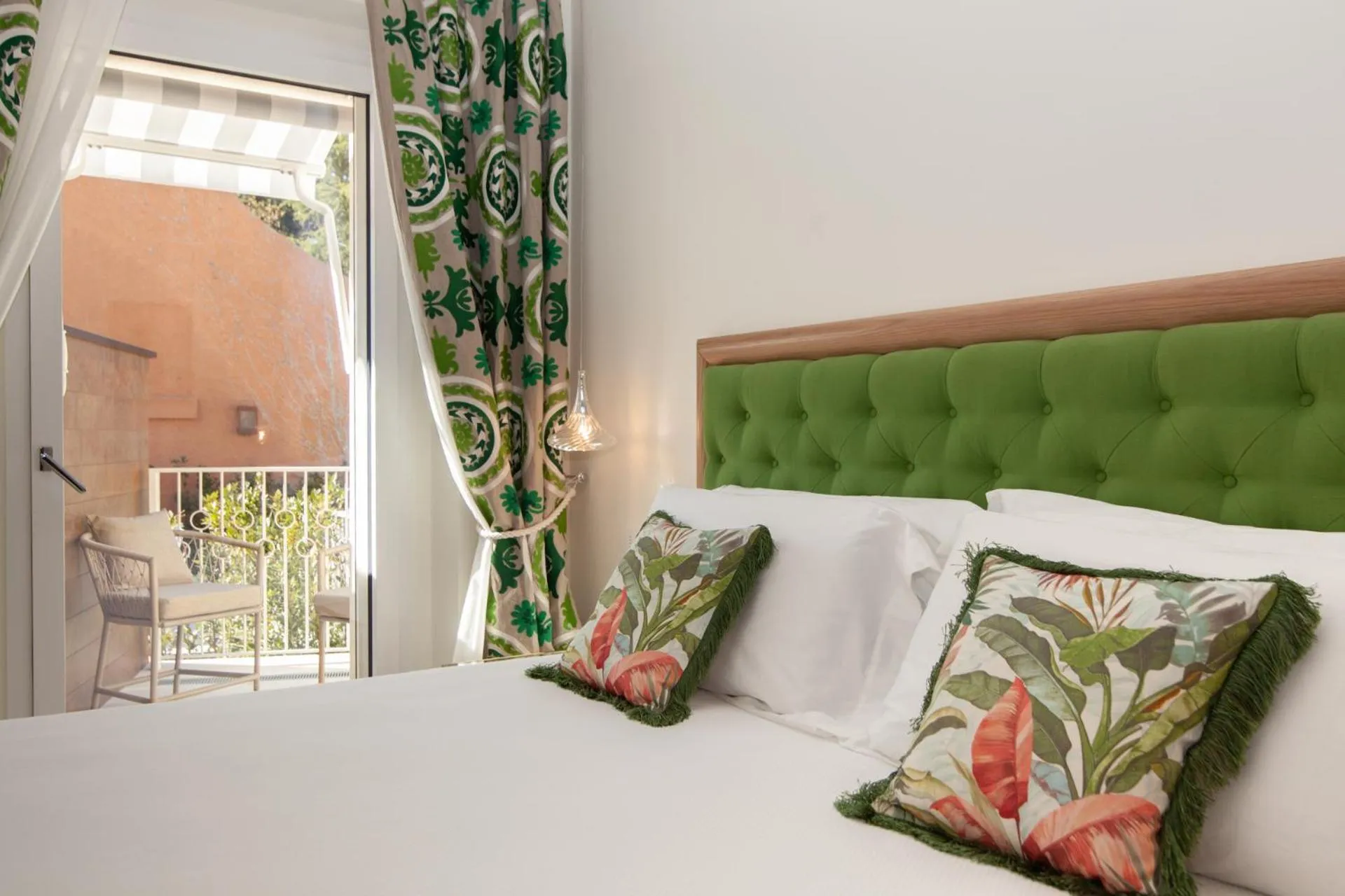 Photo of the whole room, Bed in Villa Francesca Relais