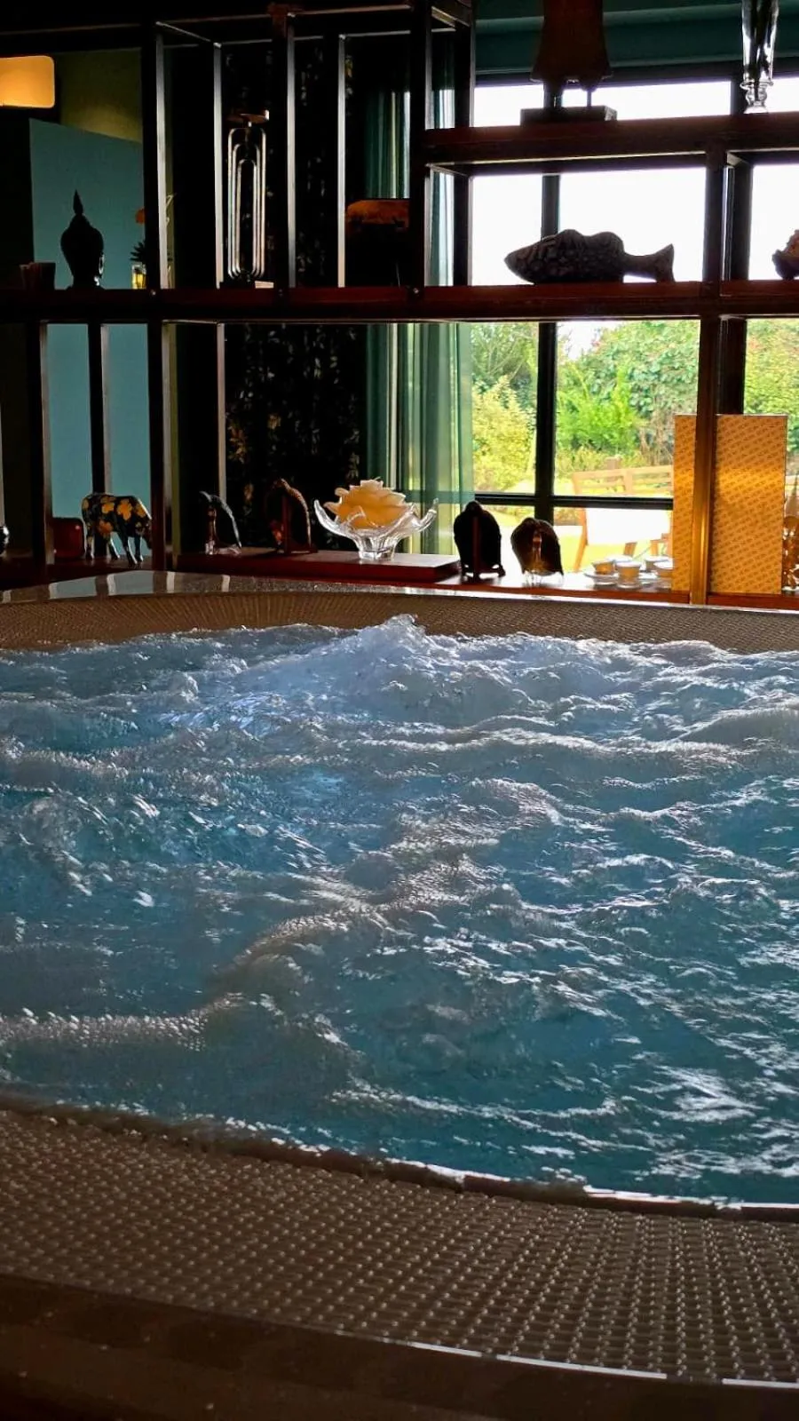 Hot Tub in Villa Francesca Relais