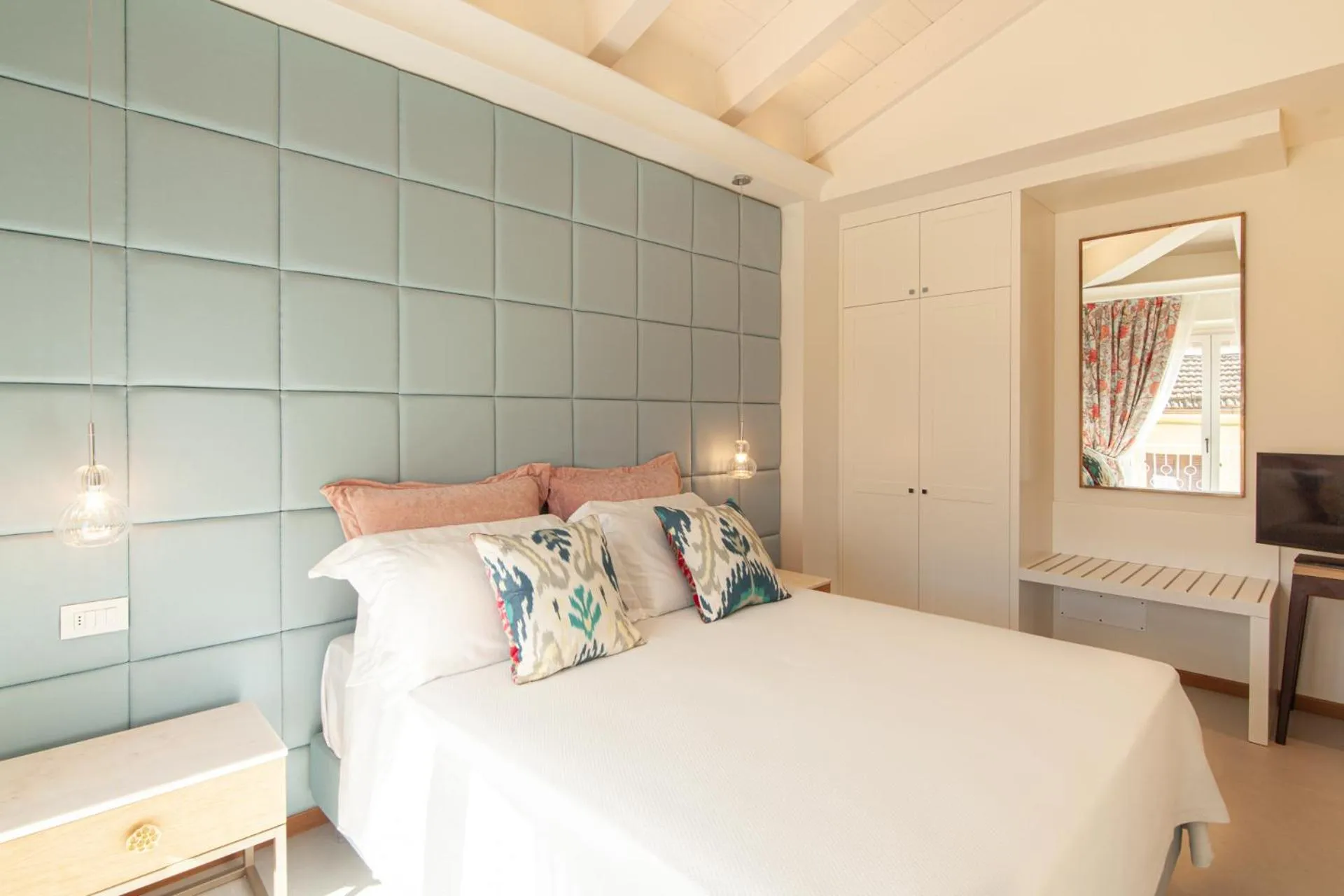 Photo of the whole room, Bed in Villa Francesca Relais