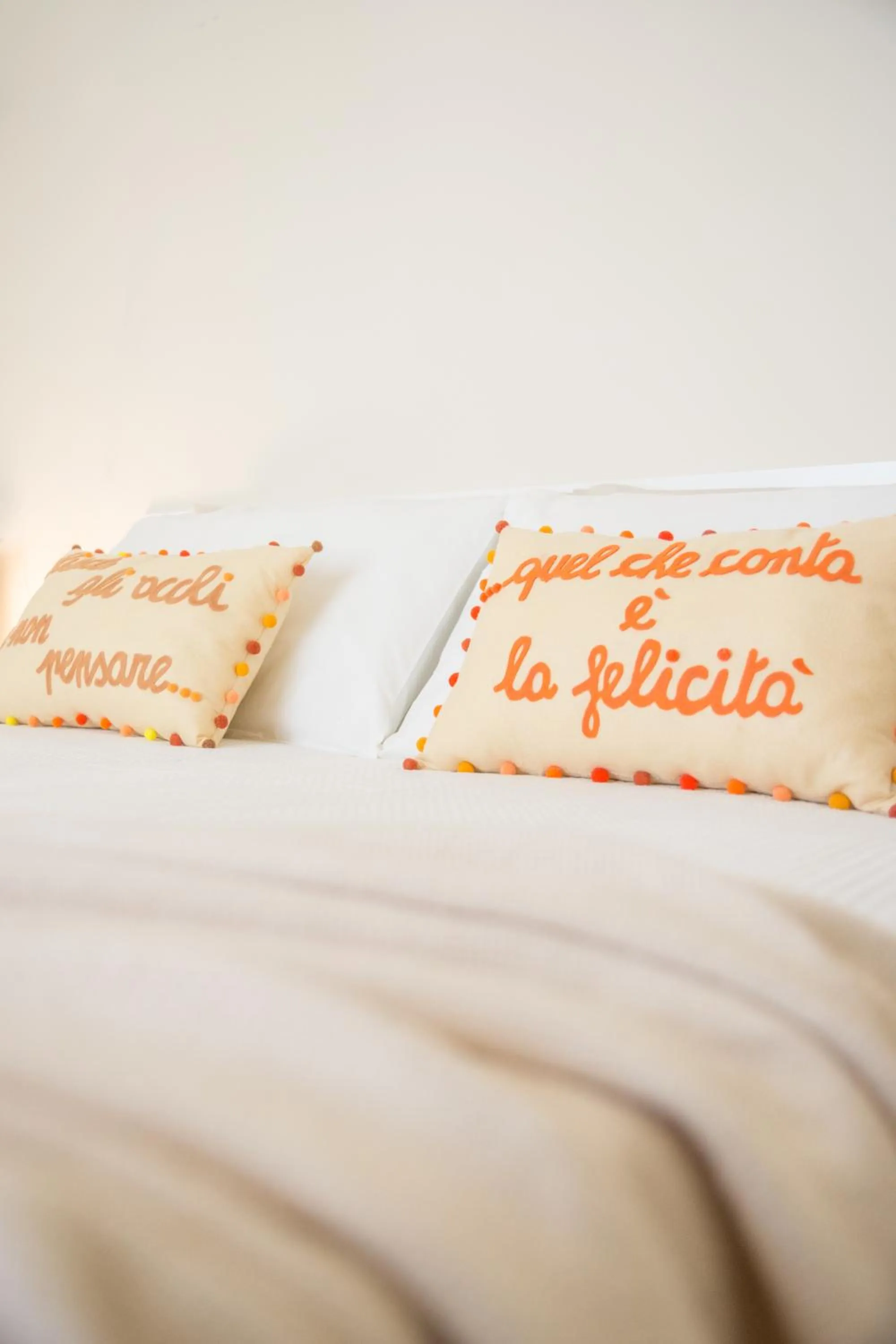 Bed in Pan di Zenzero Icecream Hotel