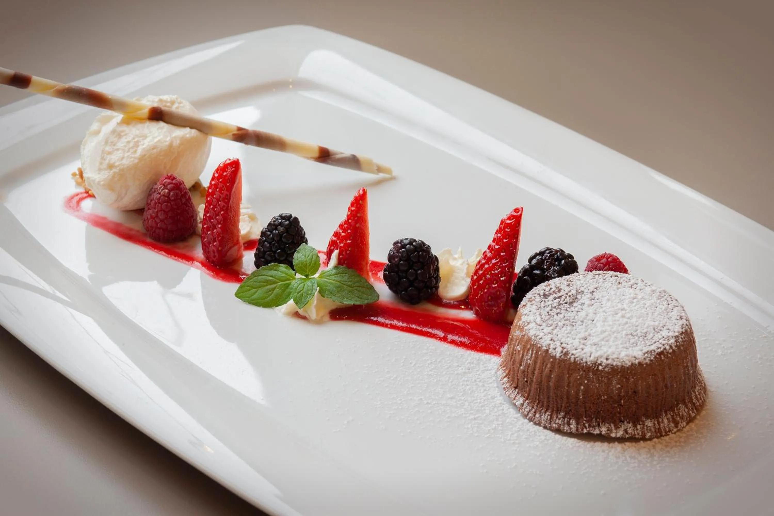 Restaurant/places to eat in Holiday Inn Leipzig Günthersdorf