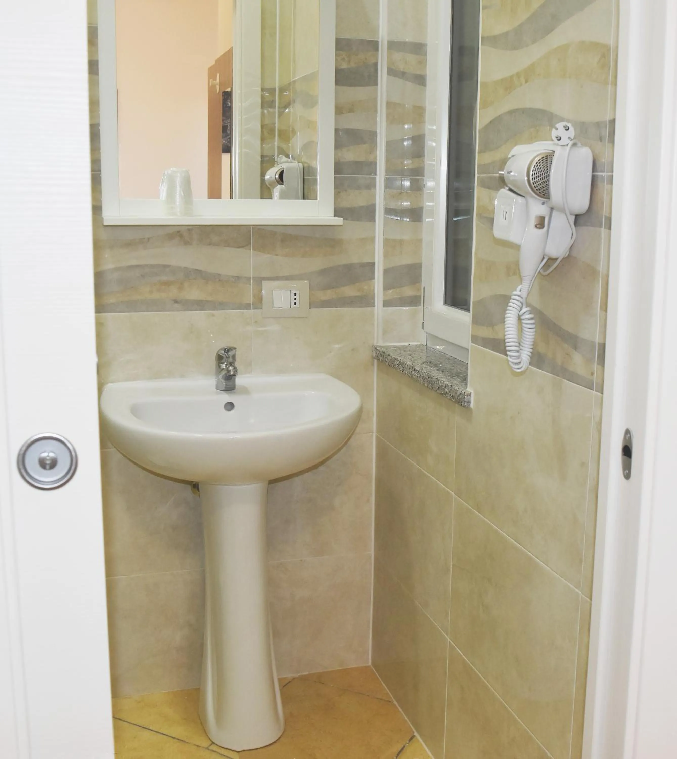 Bathroom in Bed & Breakfast Domus Pepe Scalea