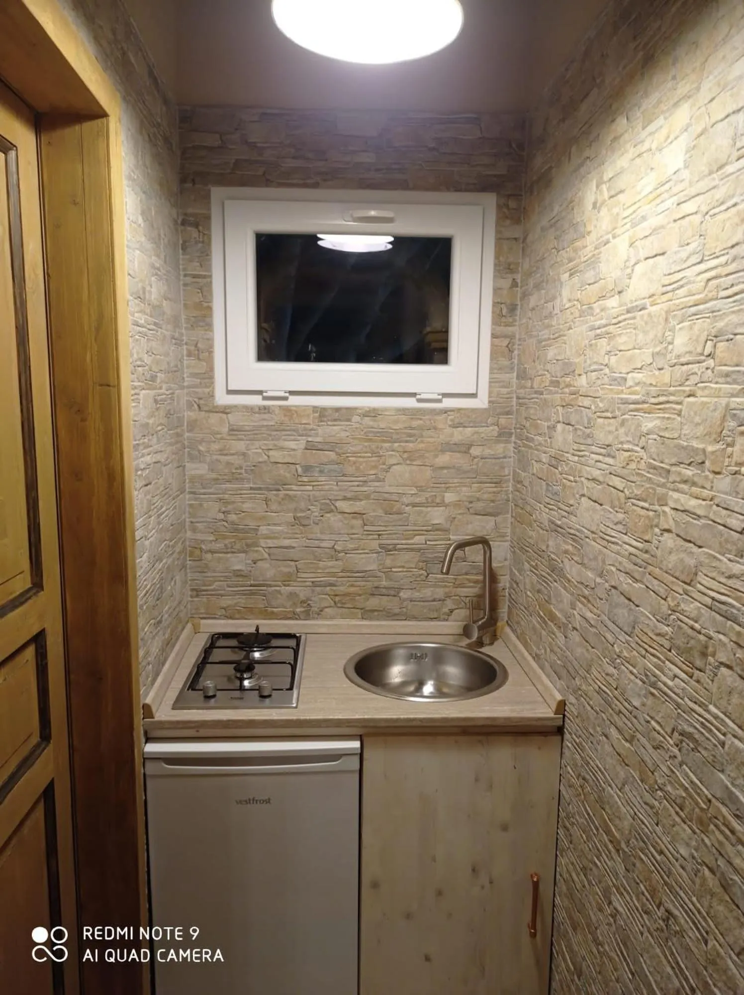 Kitchen or kitchenette in B&B Le Carrube