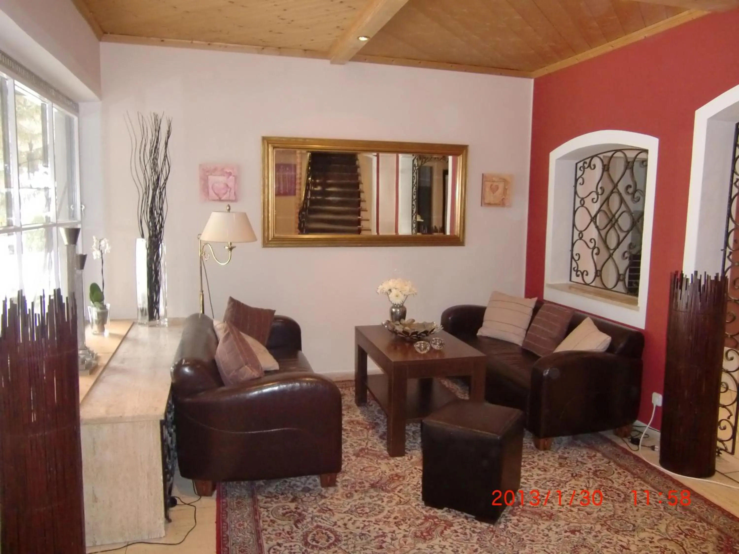 Lobby or reception in Grainauer Hof