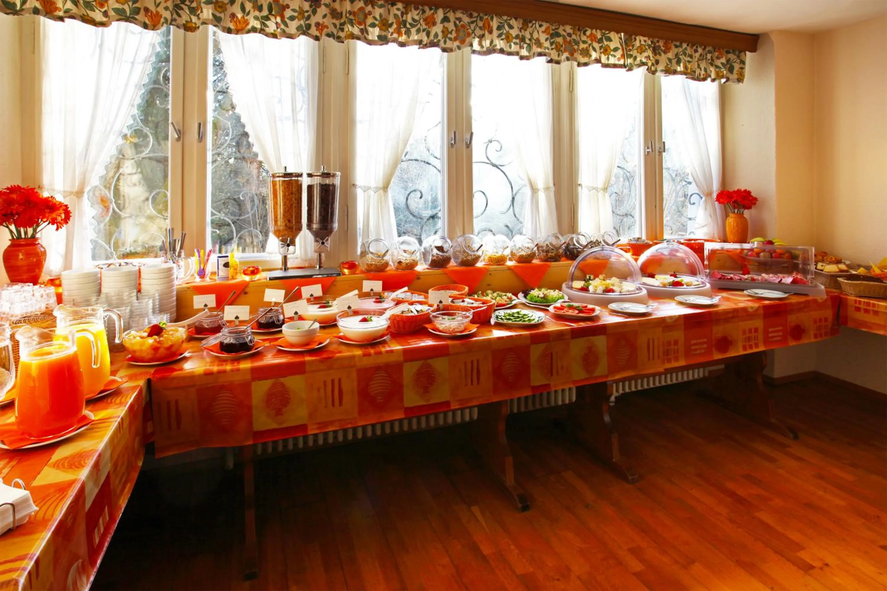 Breakfast in Grainauer Hof