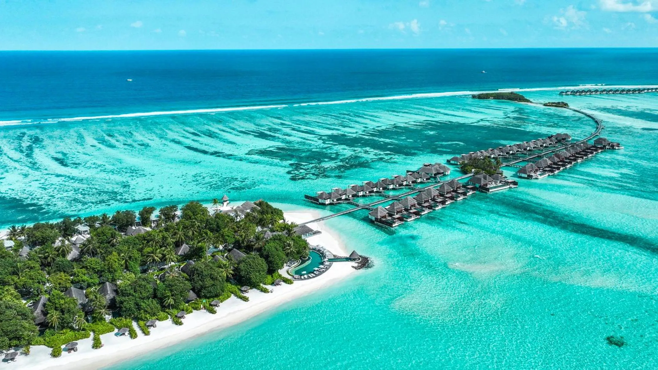 Day in Four Seasons Resort Maldives at Kuda Huraa
