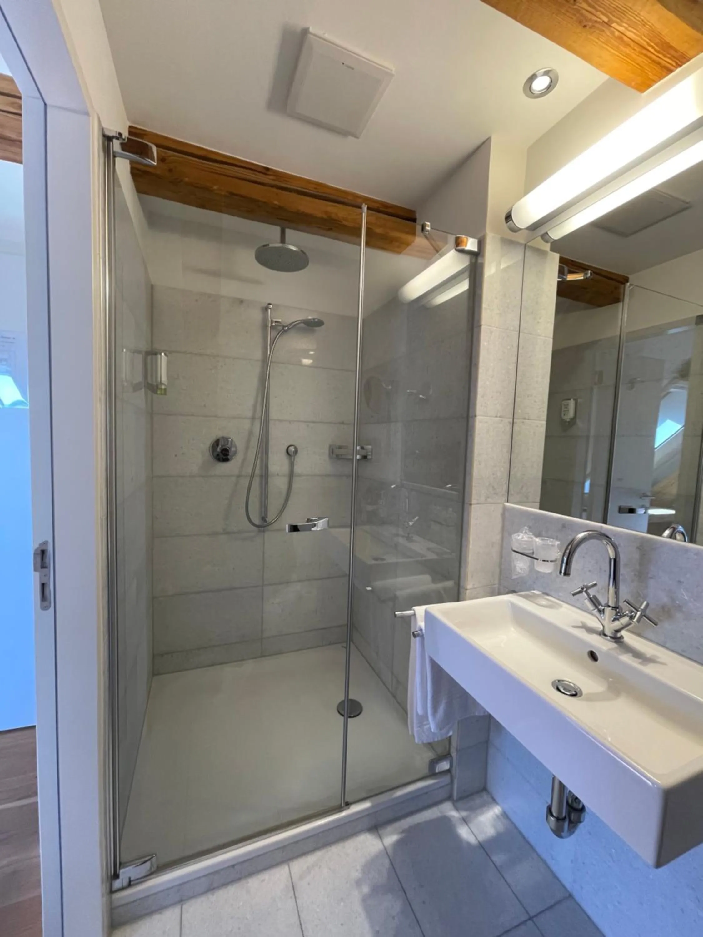 Shower in Parkforum Wylihof