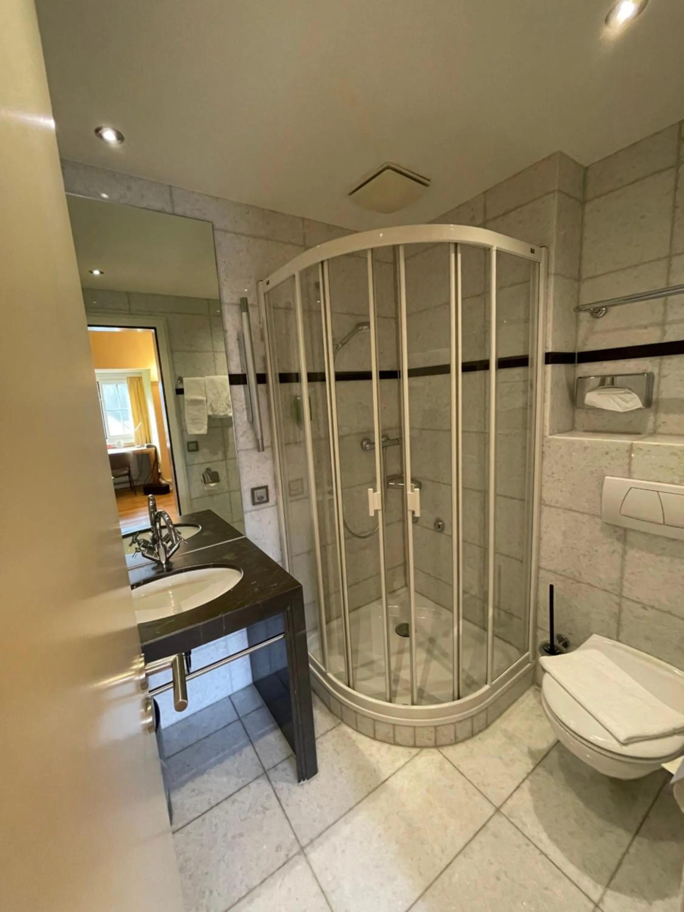 Shower in Parkforum Wylihof