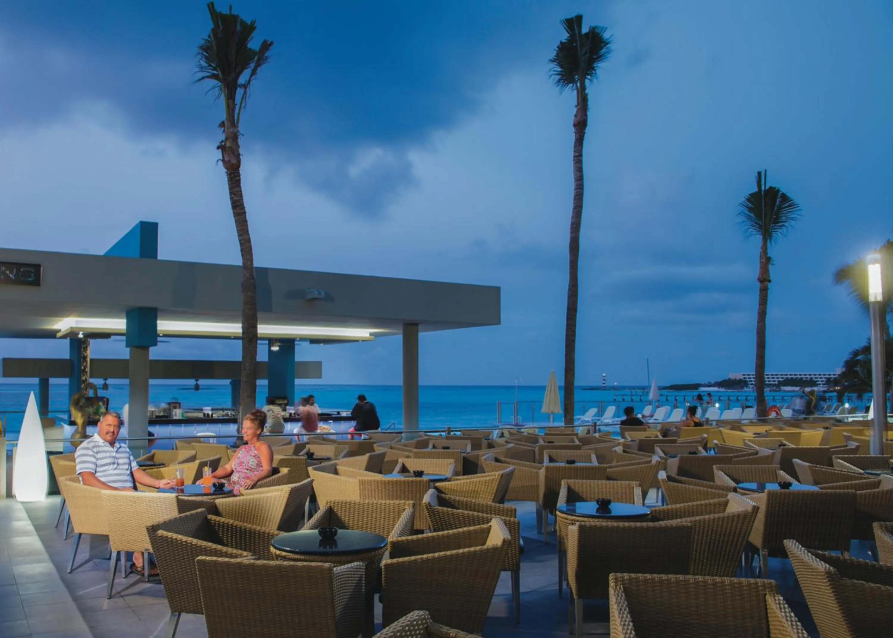 Lounge or bar in Riu Cancun - Adults Only - All Inclusive