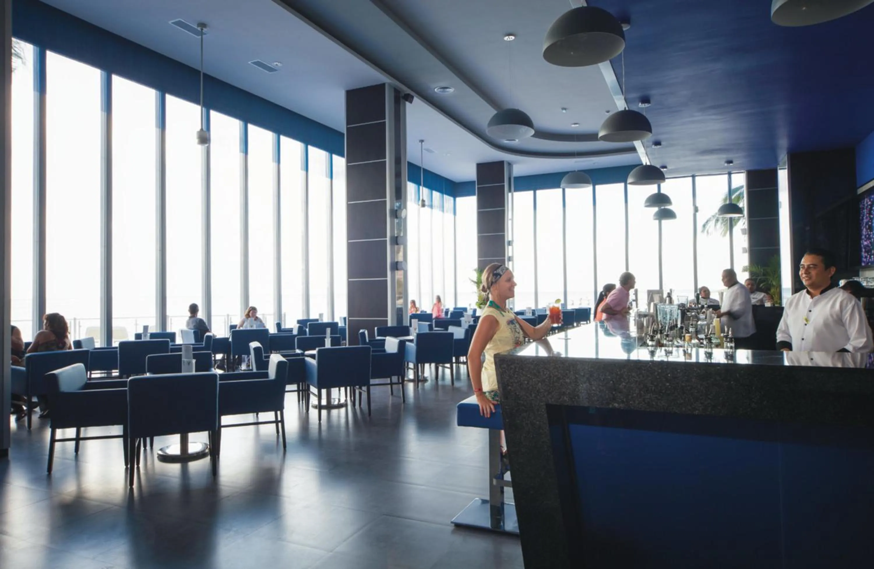 Lounge or bar in Riu Cancun - Adults Only - All Inclusive