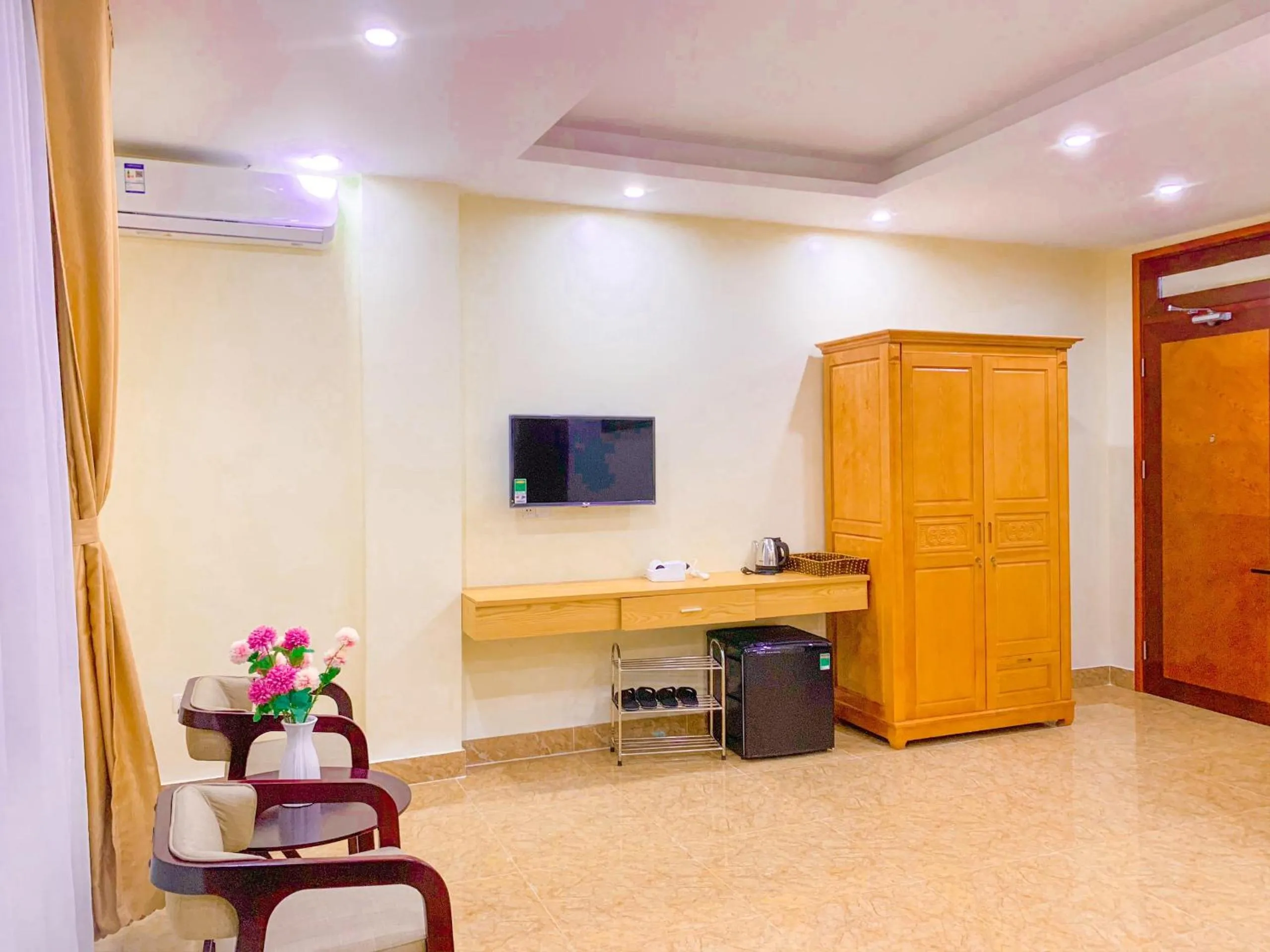 TV and multimedia in An Khang Hotel