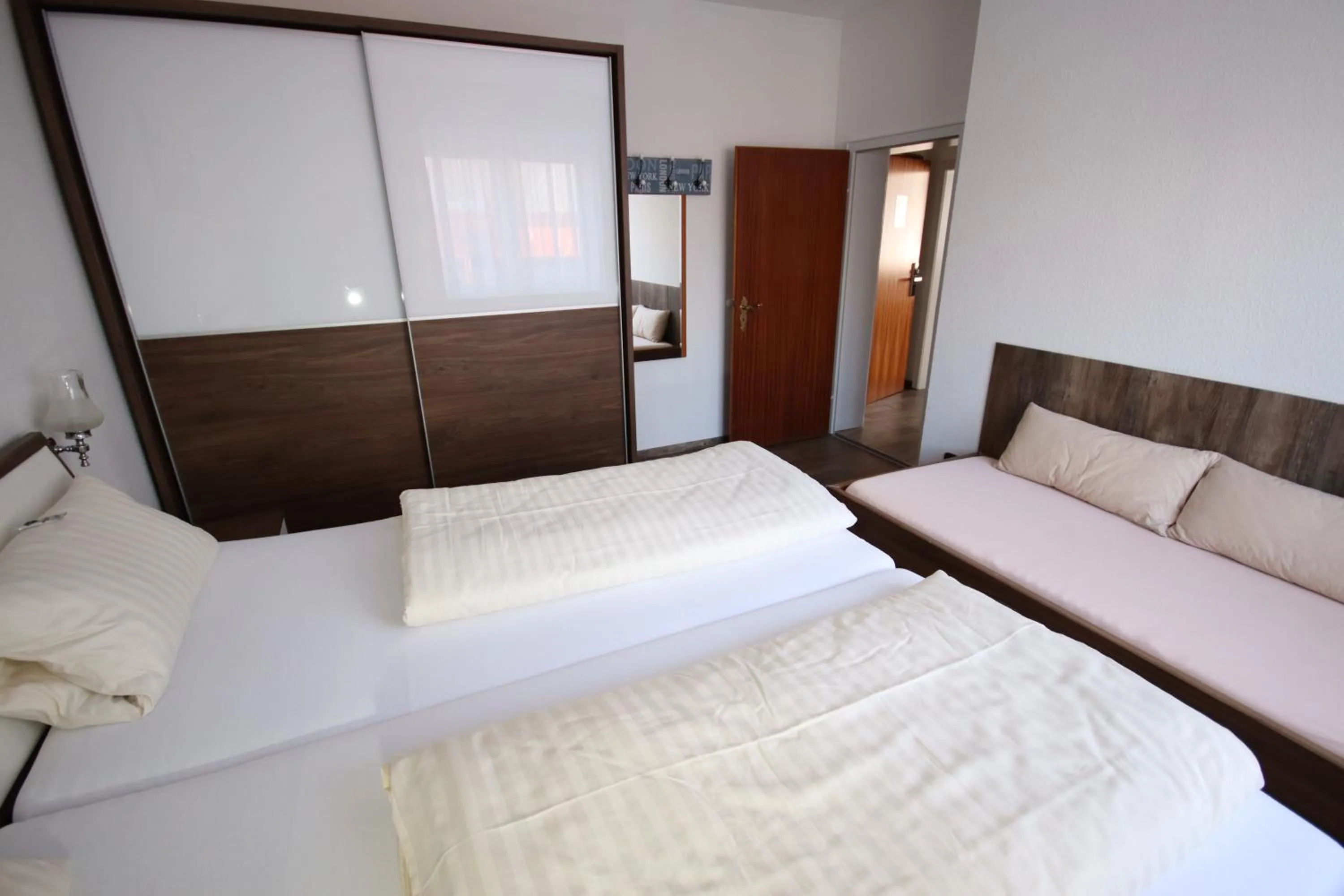 Bed in Appartements Biedermeier