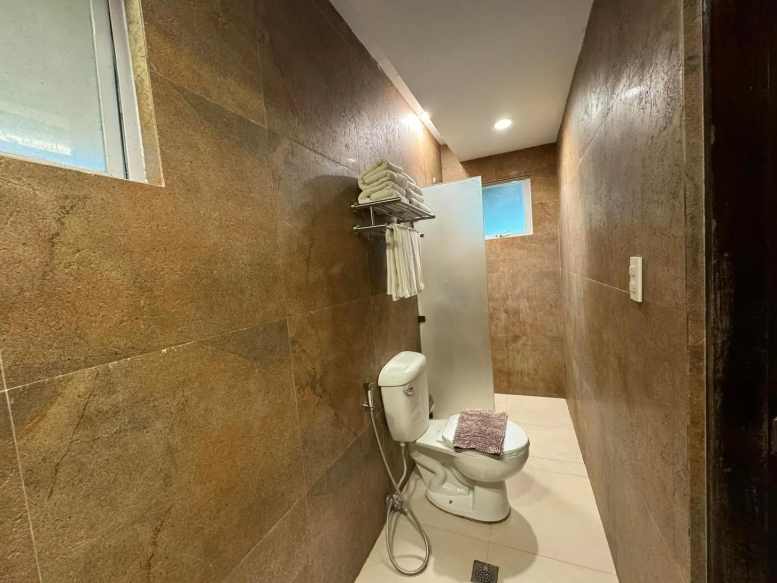 Bathroom in Damires Hills Farm and Spa Resort