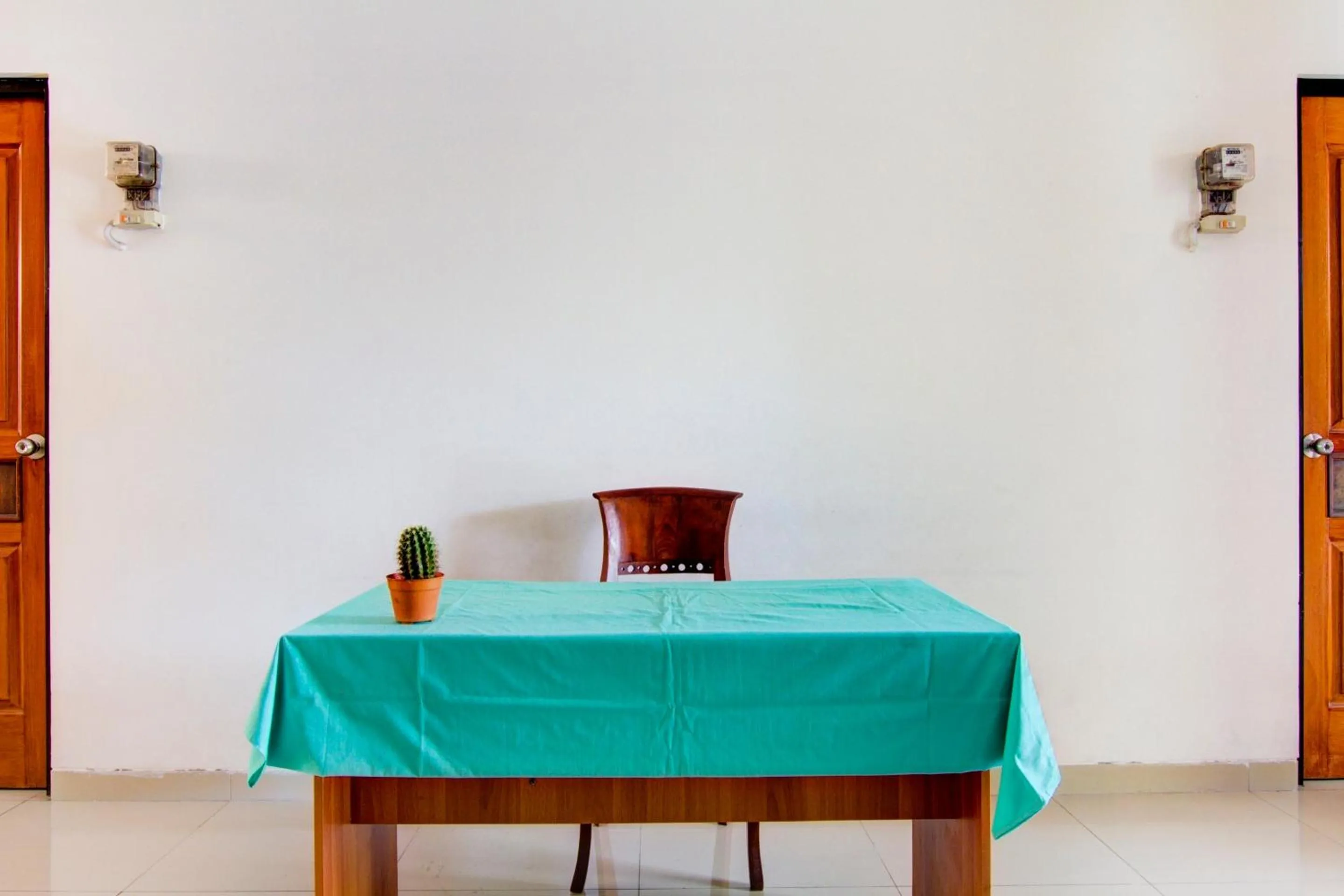 Lobby or reception in OYO Life 89990 Kost Waterfront 75 Sub