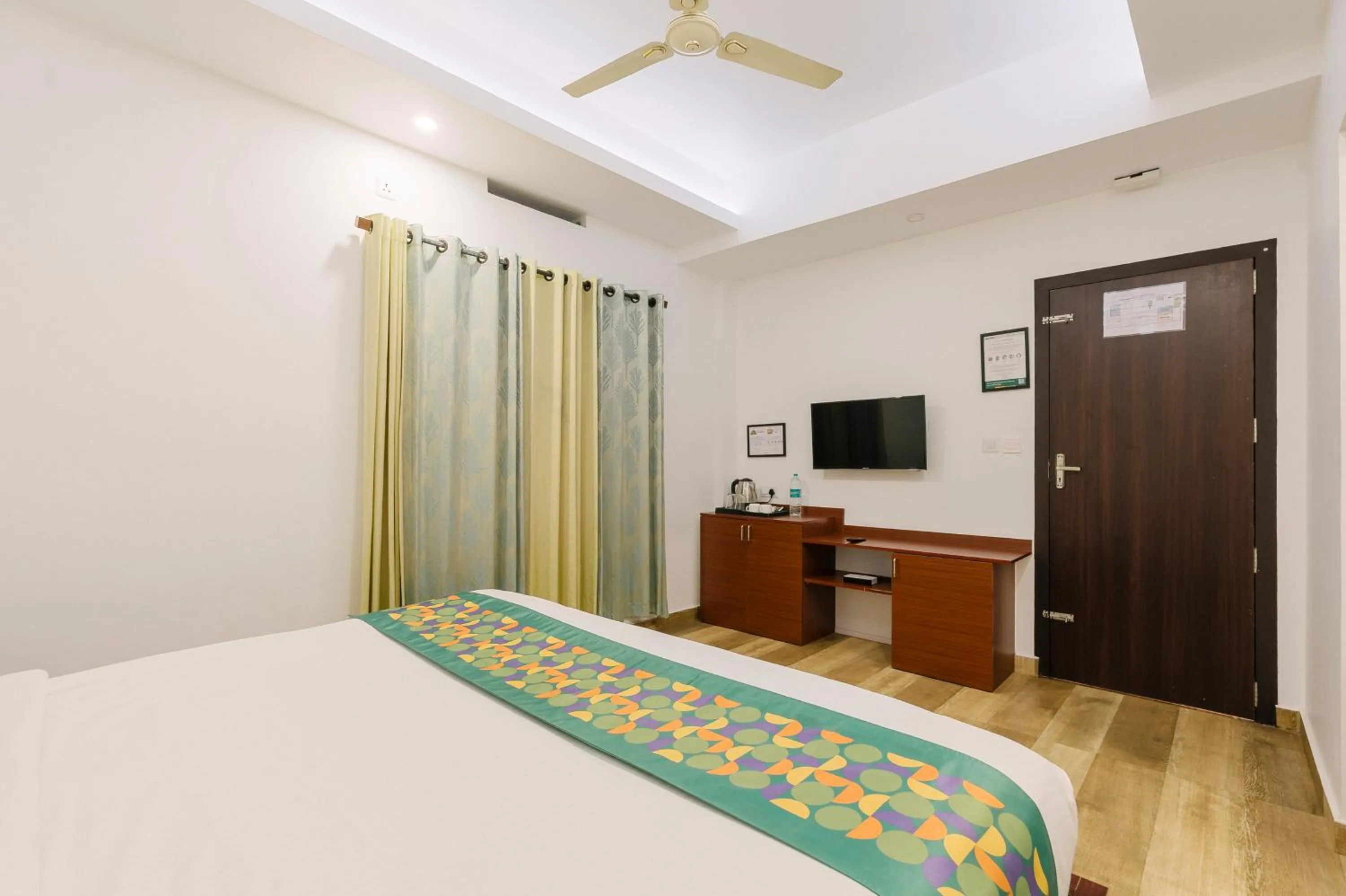 Bedroom, Bed in Treebo Wanderlust Residency With Mountain View