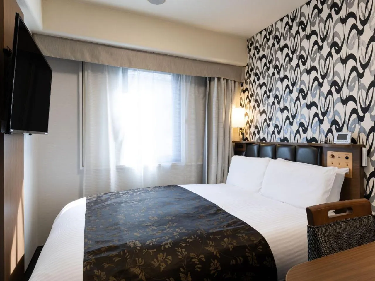 Bed in APA Hotel Nambakita Shinsaibashi Ekimae