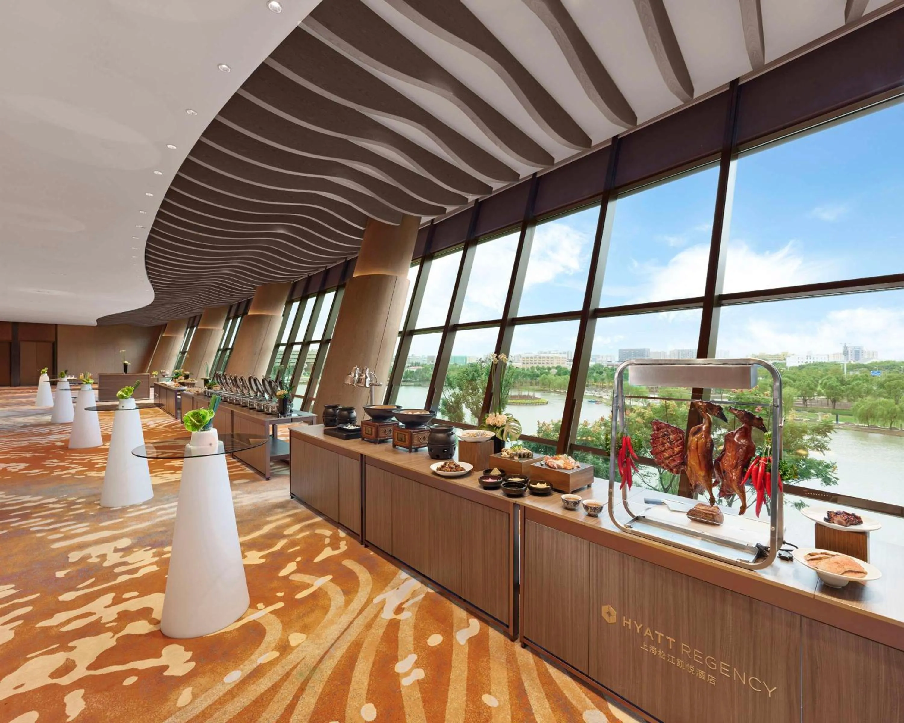 Restaurant/places to eat in Hyatt Regency Shanghai Songjiang