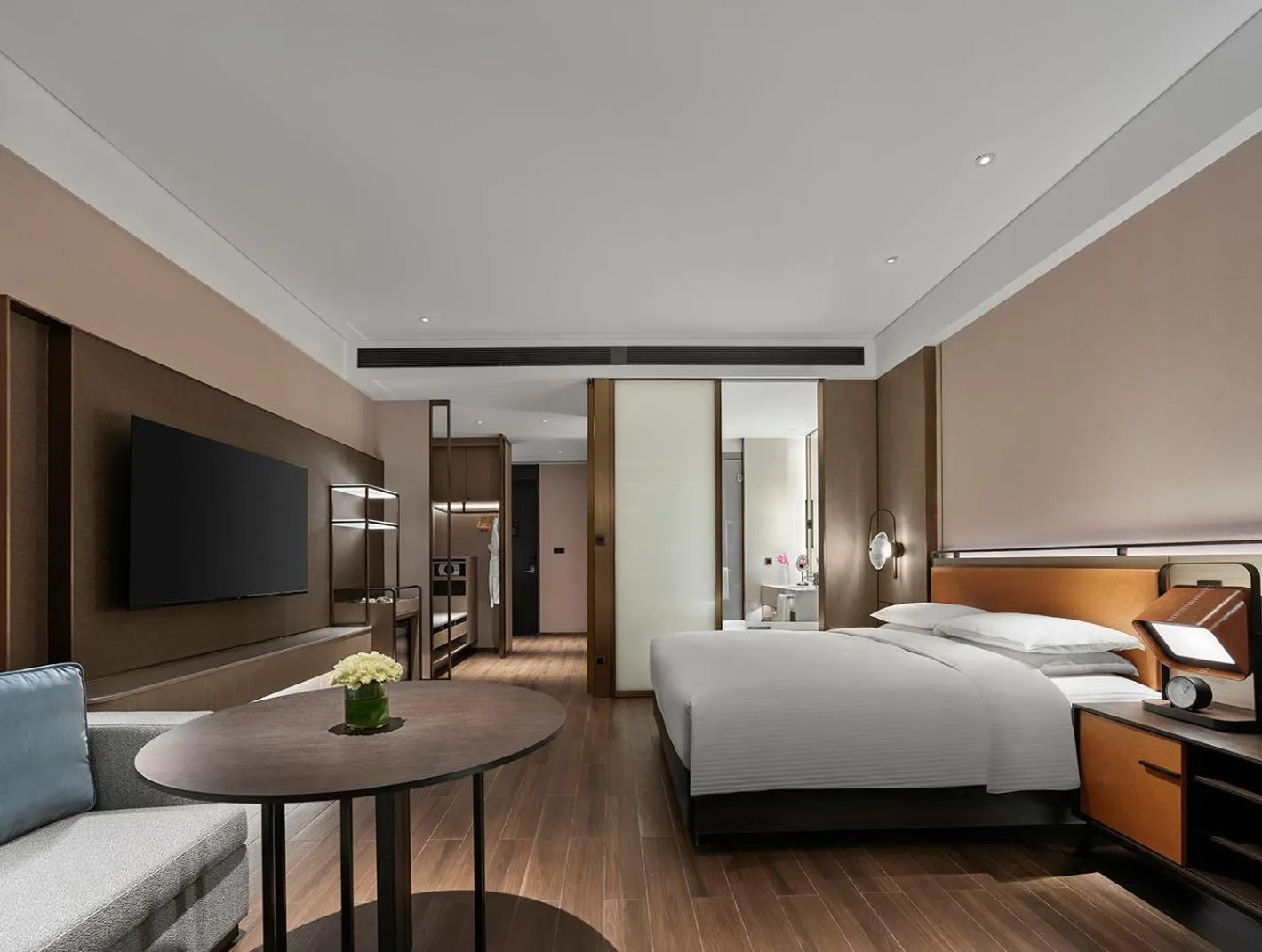 Bedroom, Bed in Hyatt Regency Shanghai Songjiang