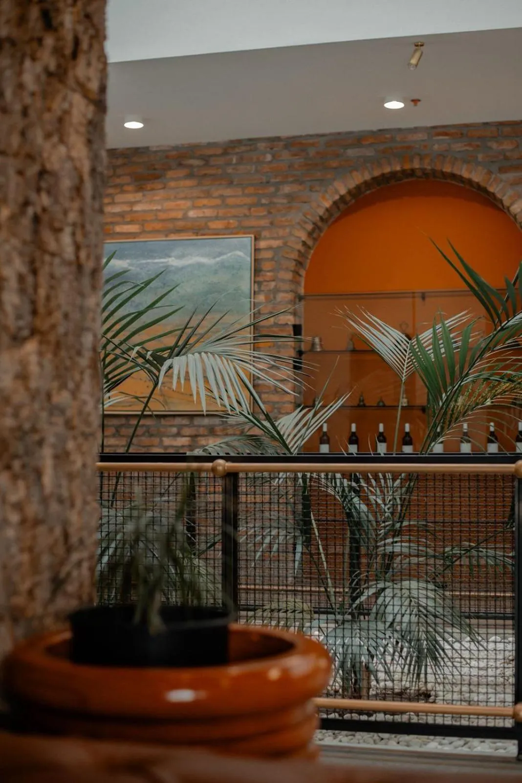 Decorative detail in Chateau Artwine