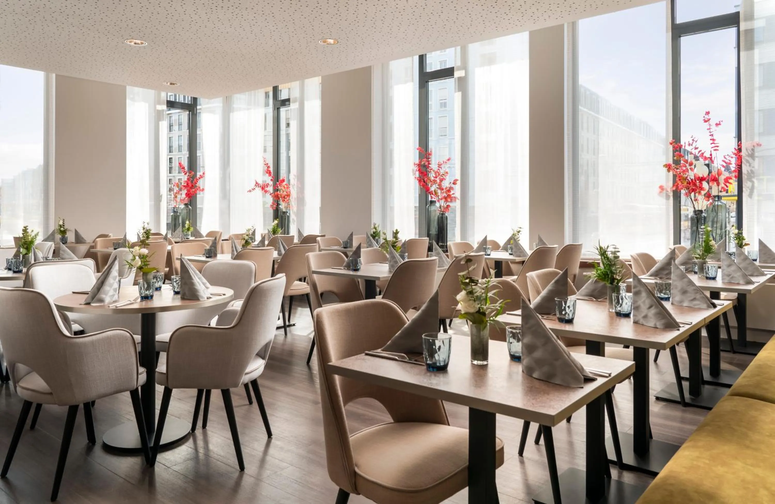 Restaurant/places to eat in Leonardo Hotel Dresden Altstadt