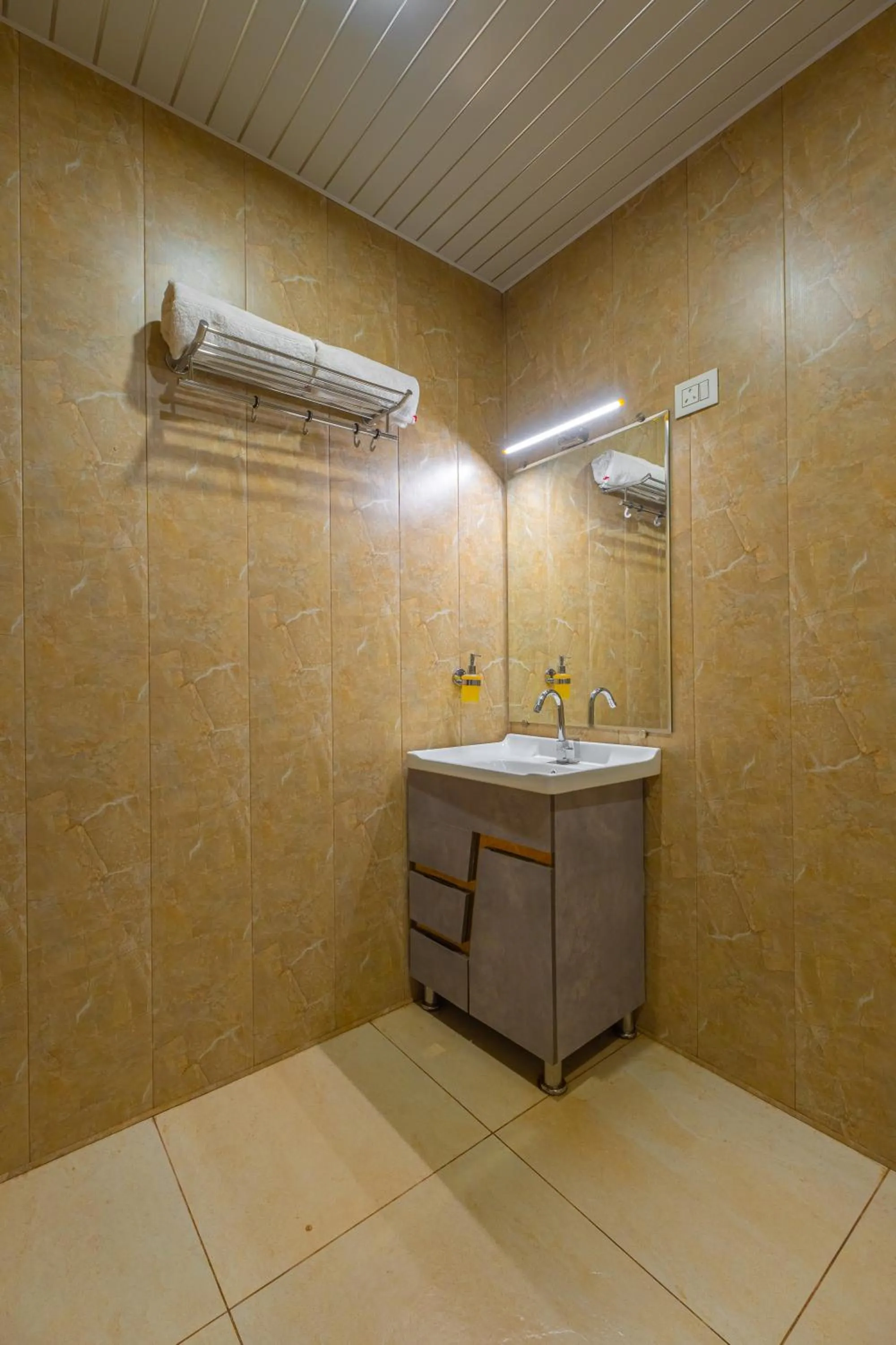 Toilet in The Boho, Vagator Beach Goa Near Thalassa