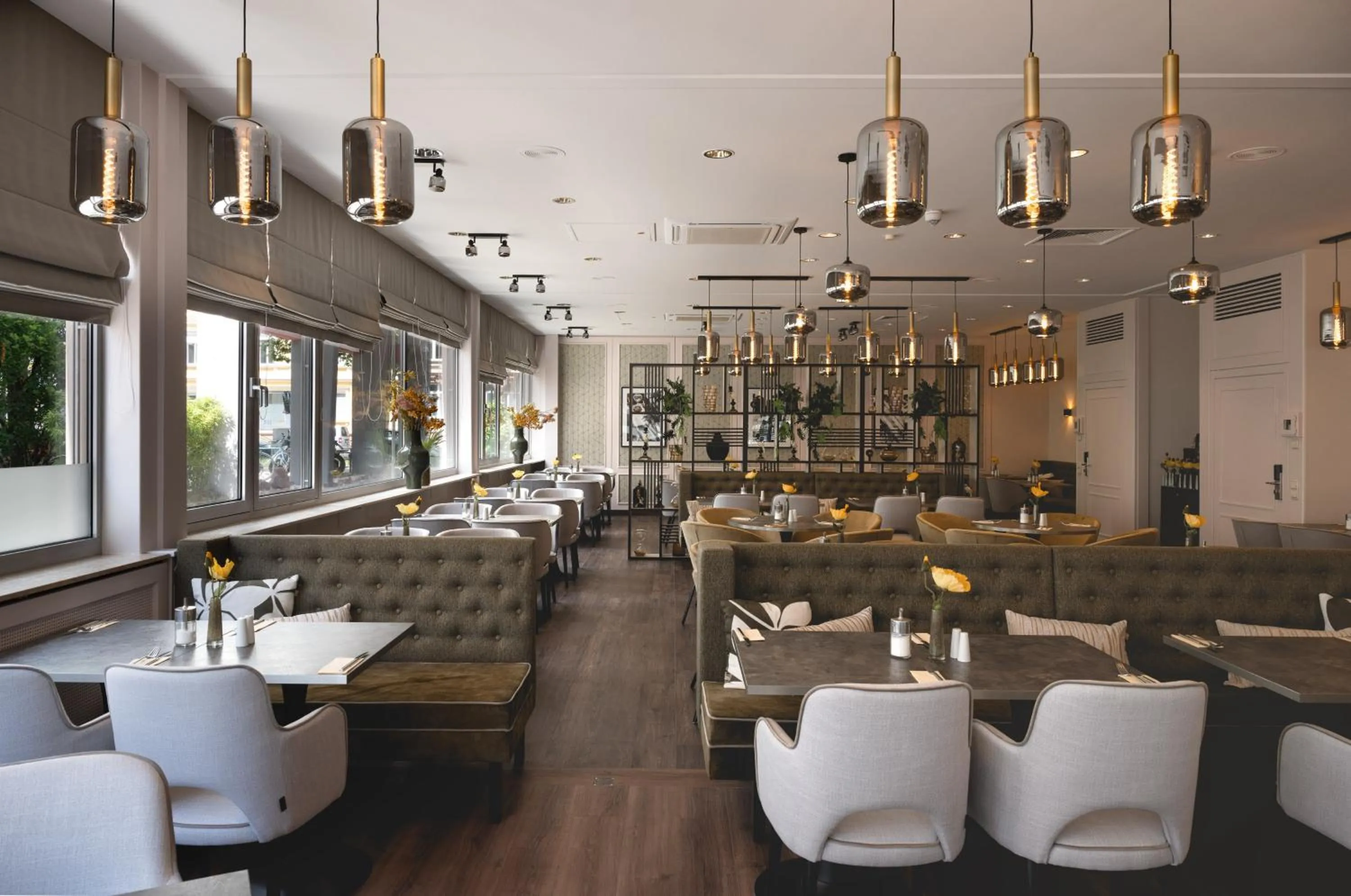 Restaurant/places to eat in Leonardo Hotel Heidelberg City Center