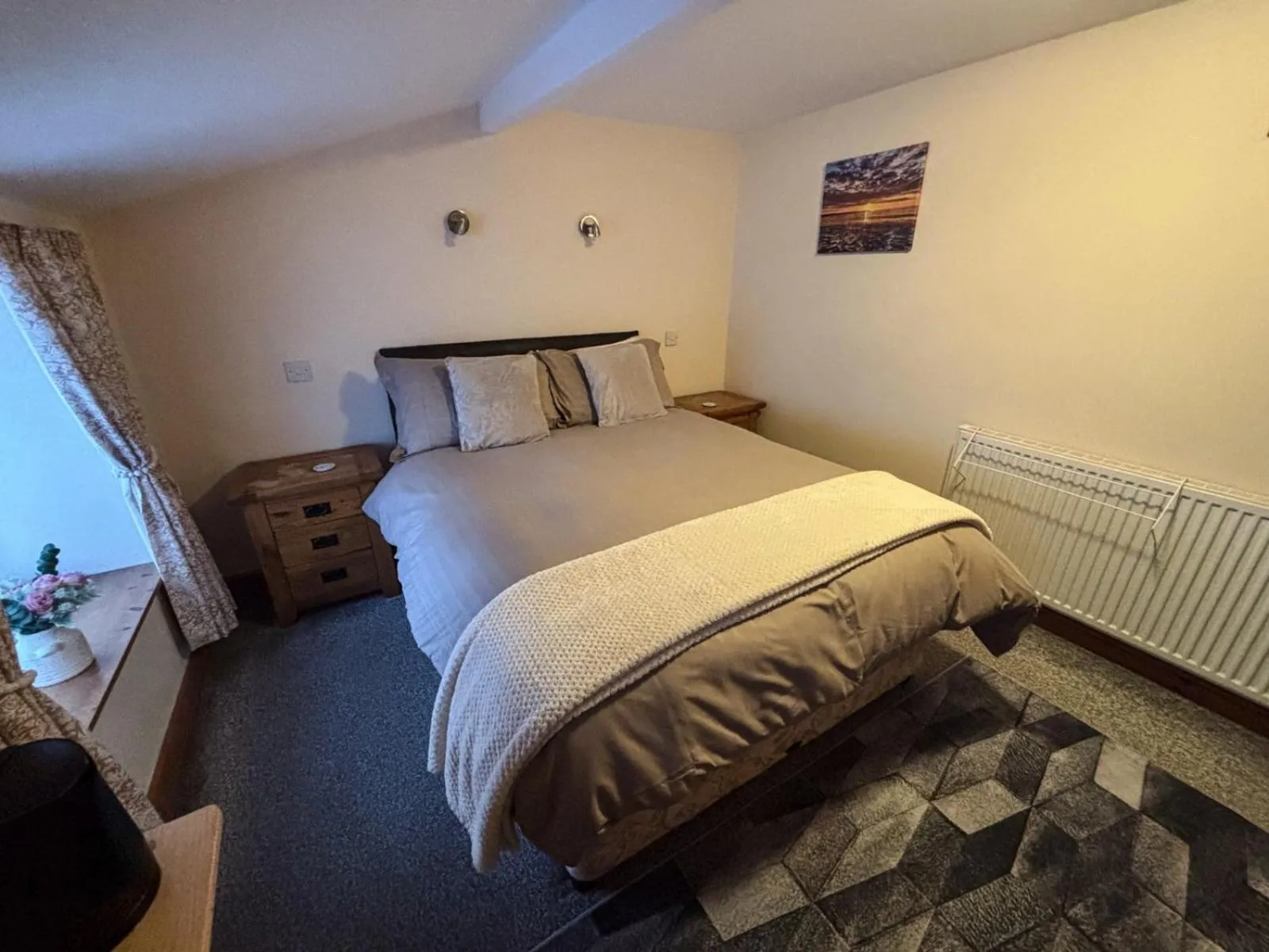 Bed in Crab pot cottage