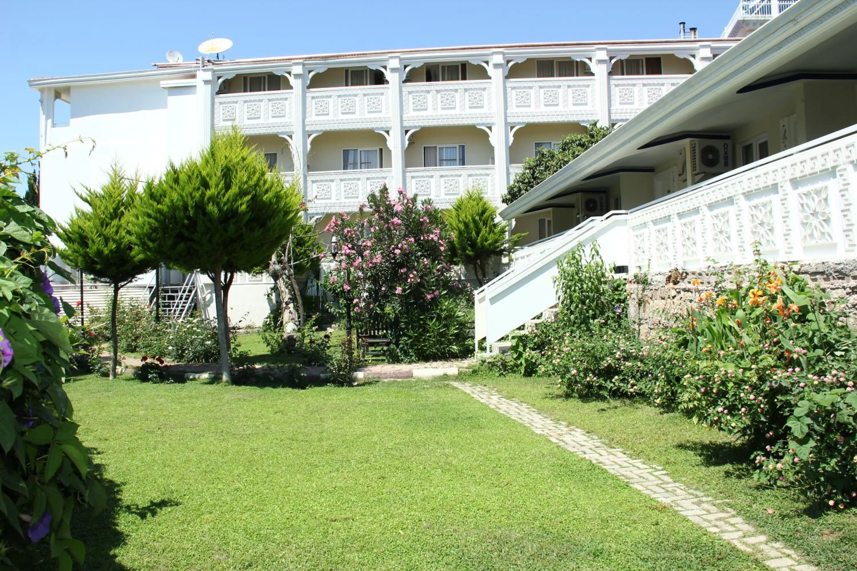 Property building in Side Miami Beach Hotel