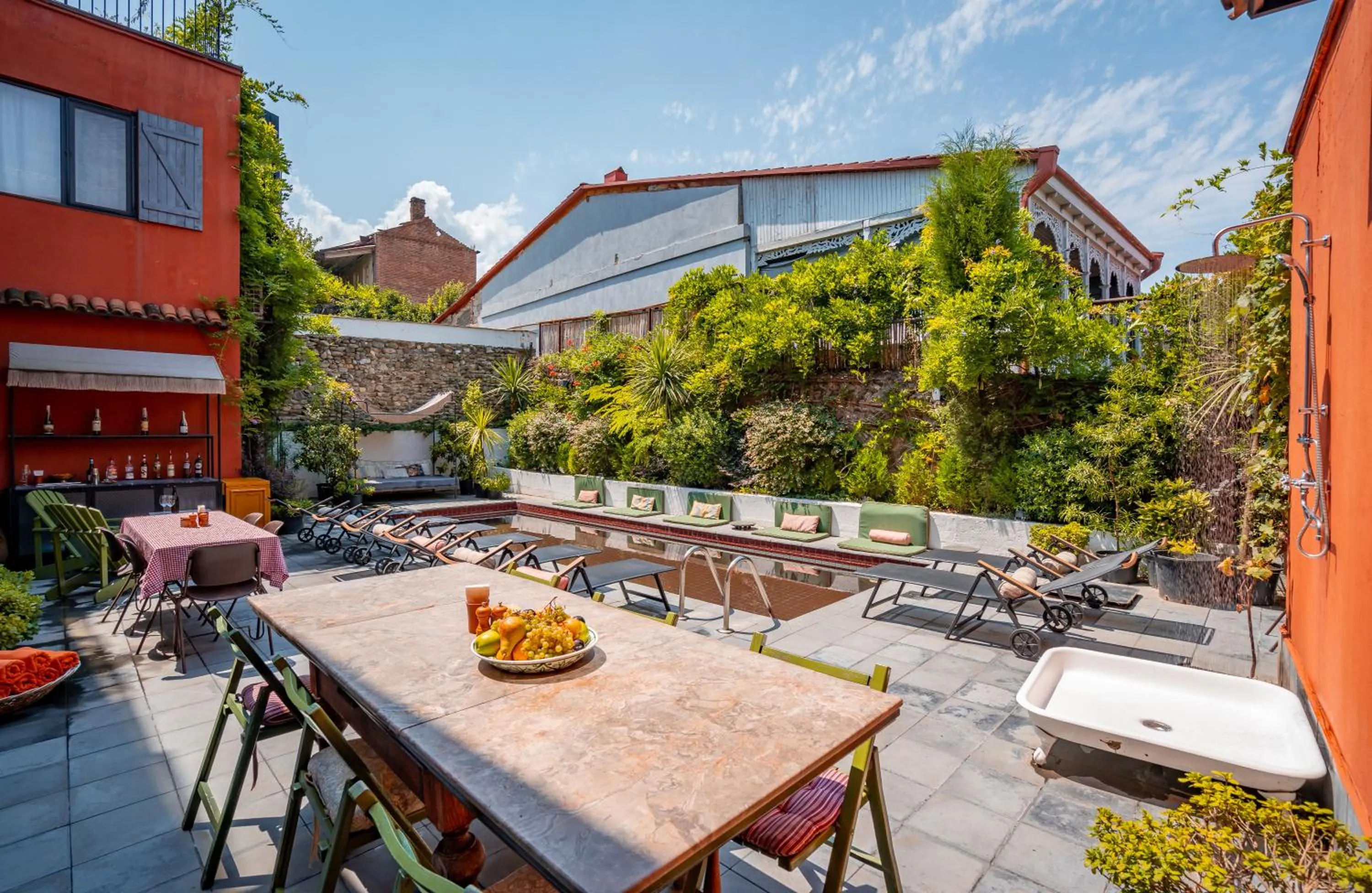 Day in Communal Hotel Telavi