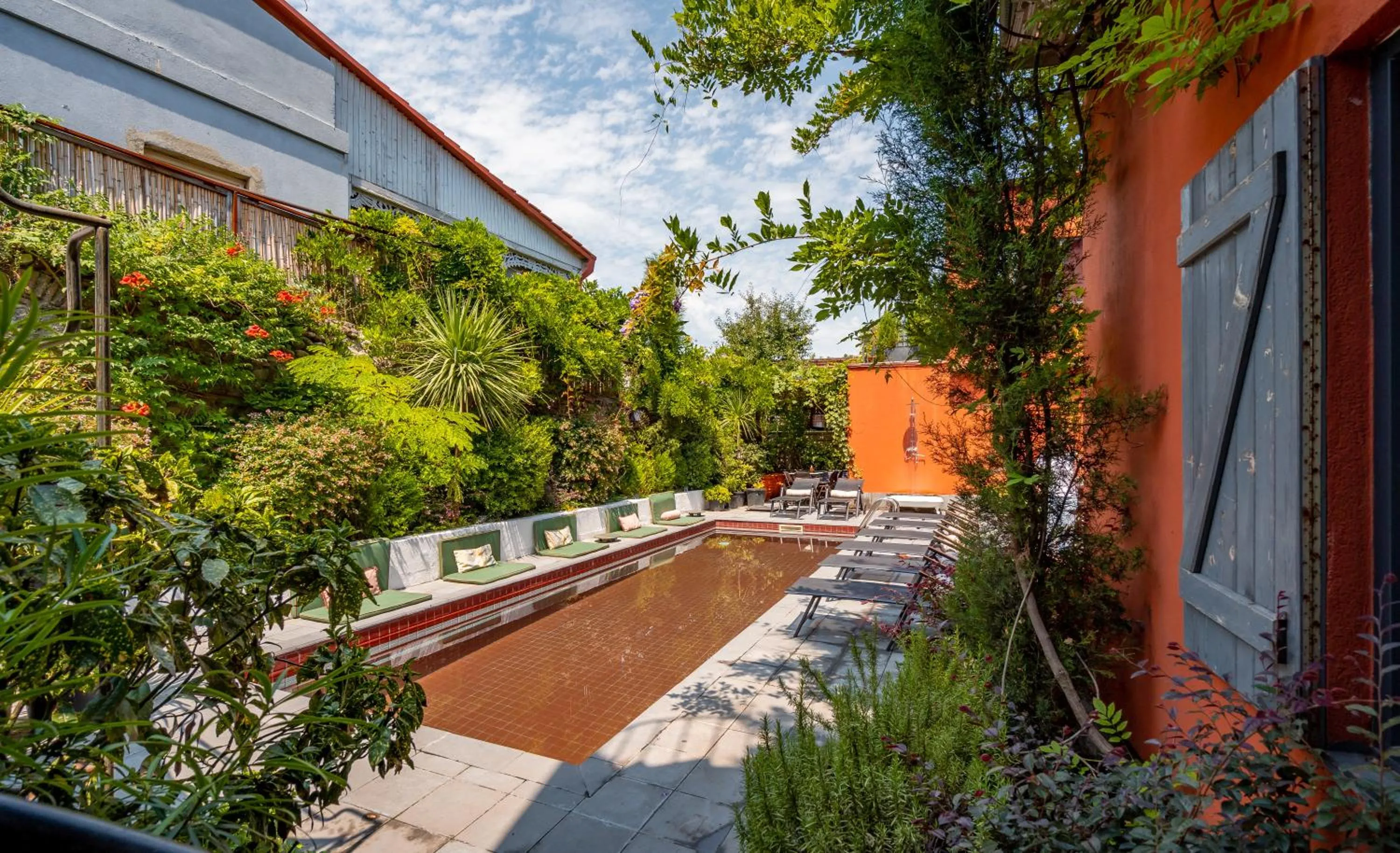 Day in Communal Hotel Telavi