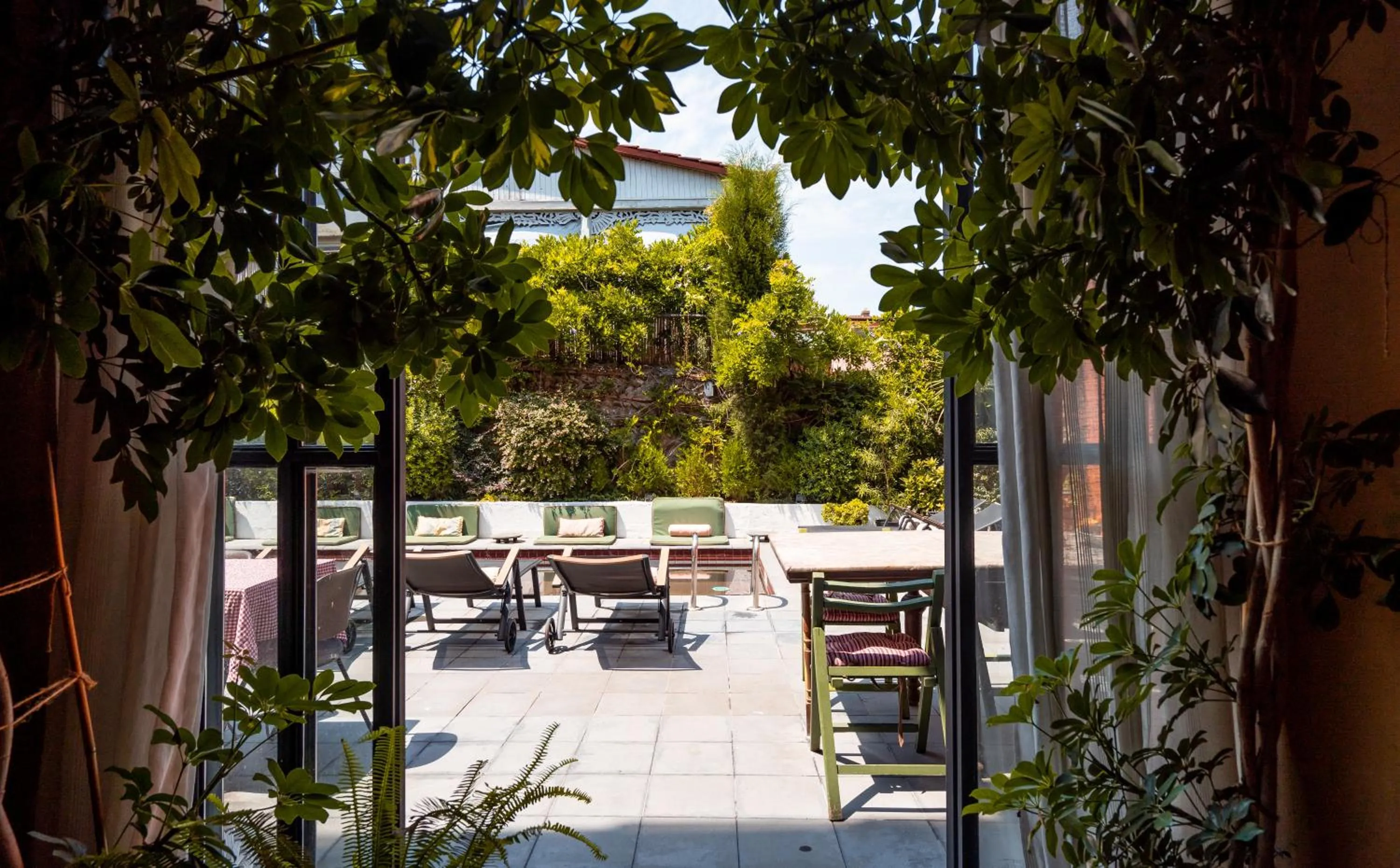 Property building in Communal Hotel Telavi