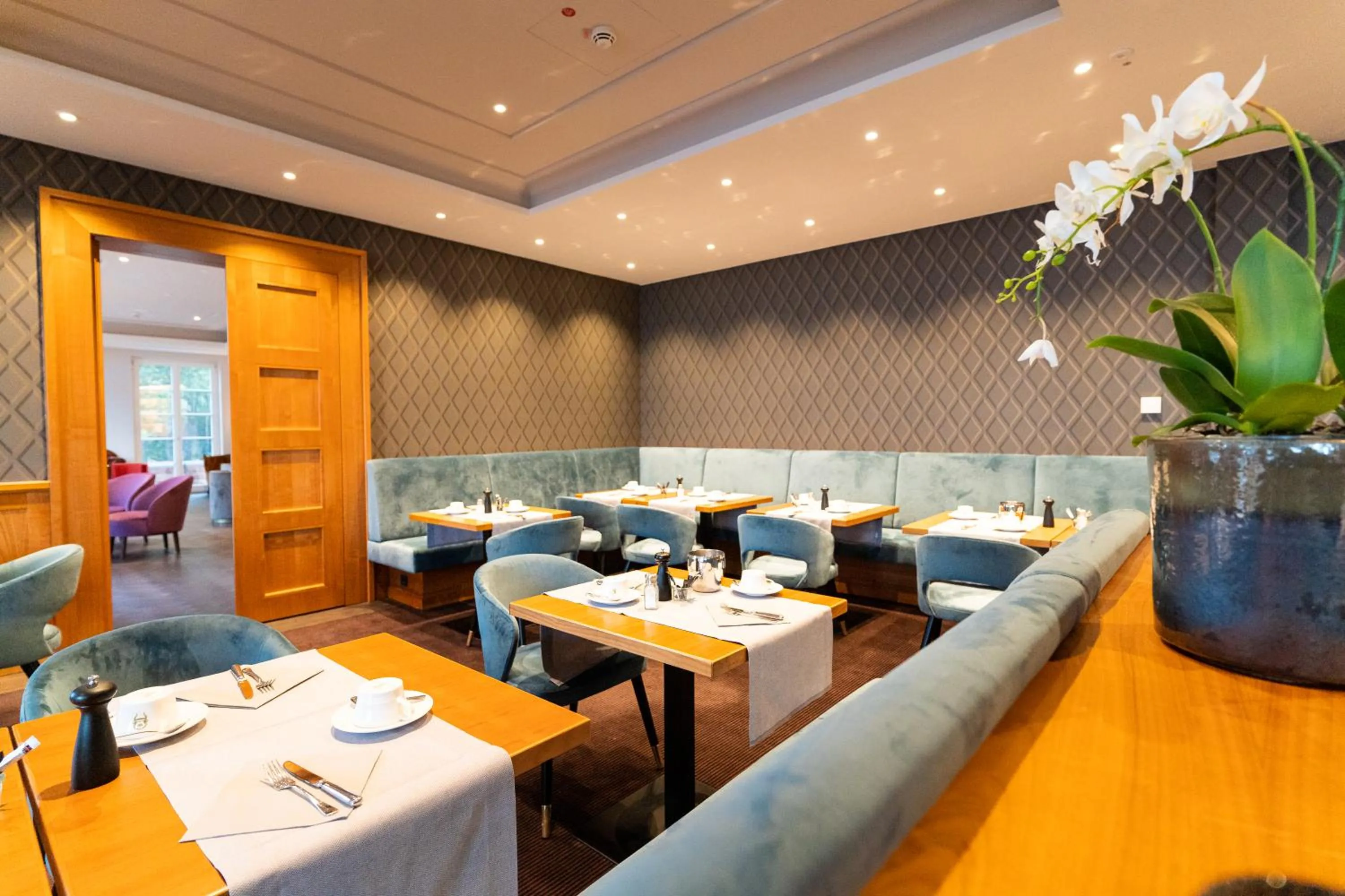 Restaurant/places to eat in Berggasthof Königstuhl