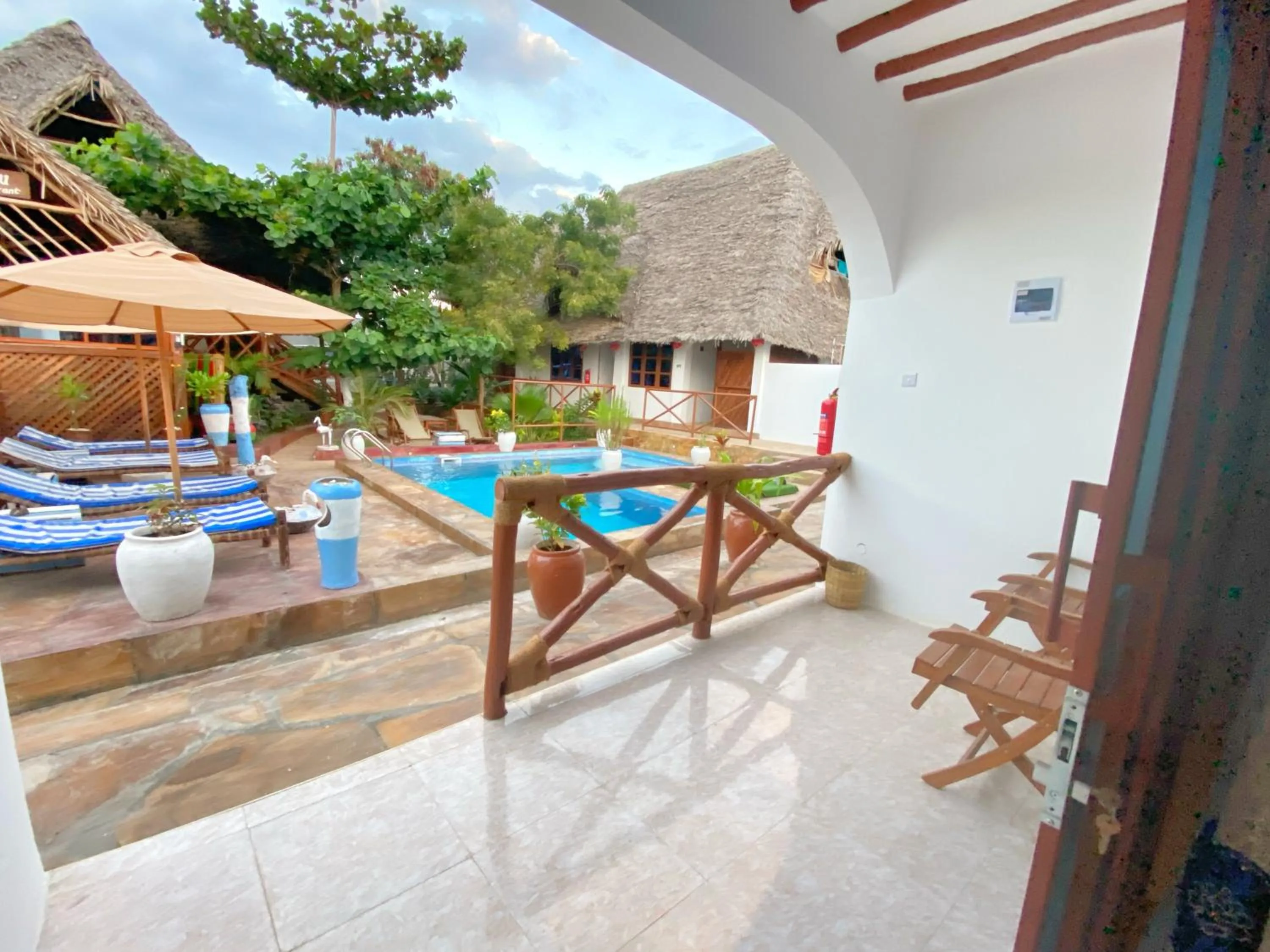 Property building in Utulivu Bungalow