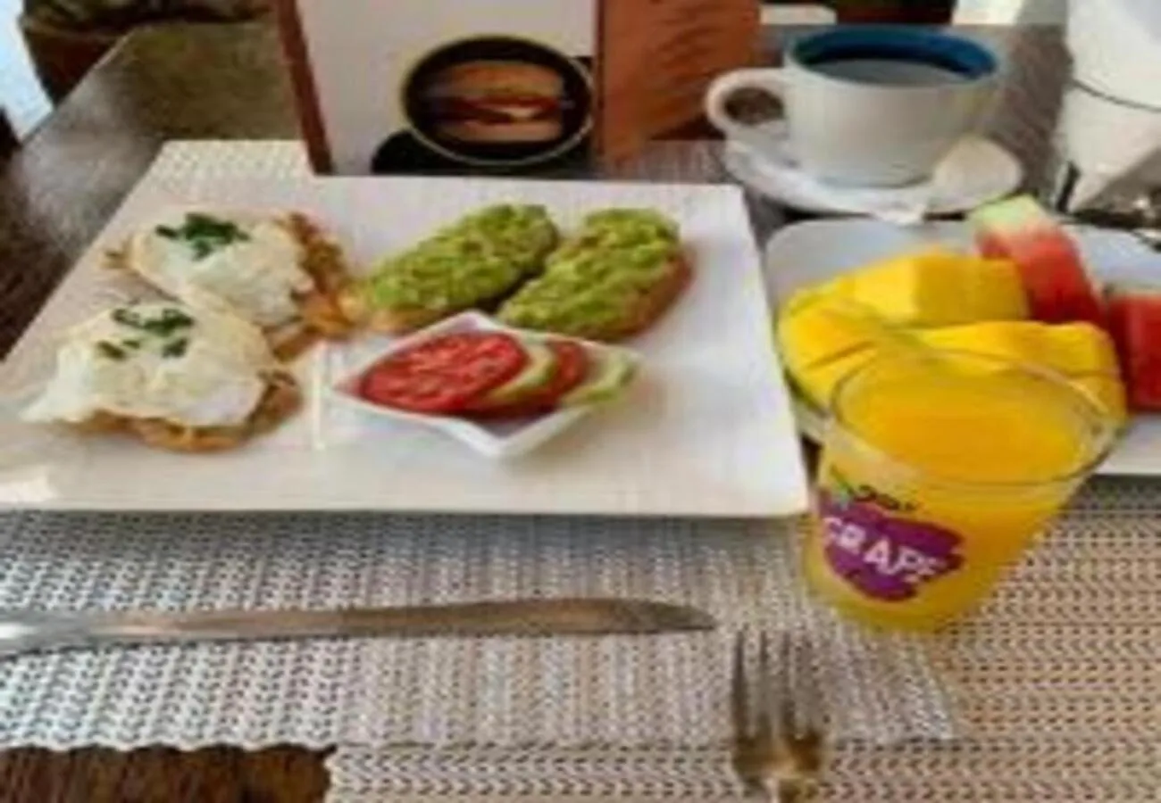 Food close-up in Utulivu Bungalow