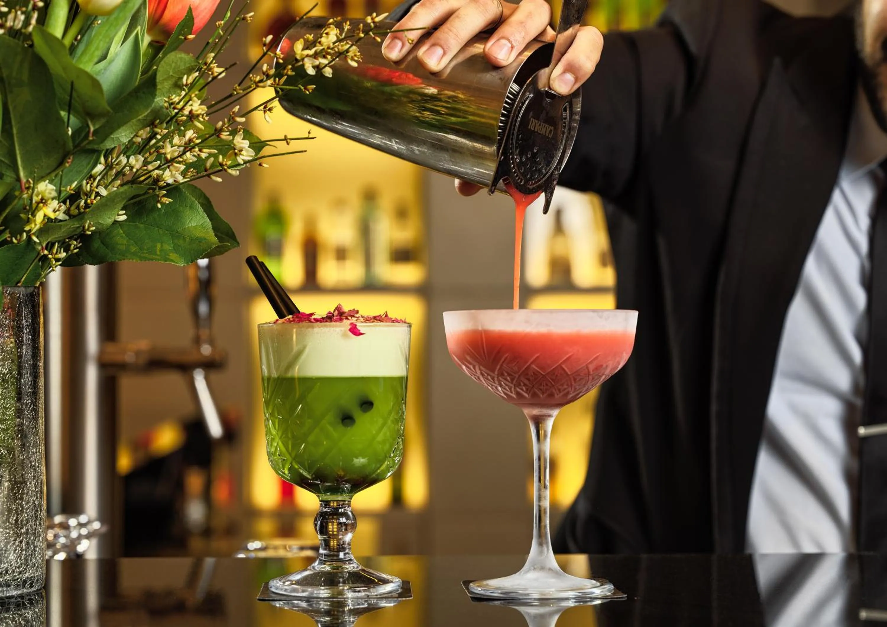 Lounge or bar in H10 Ku'Damm Lofts