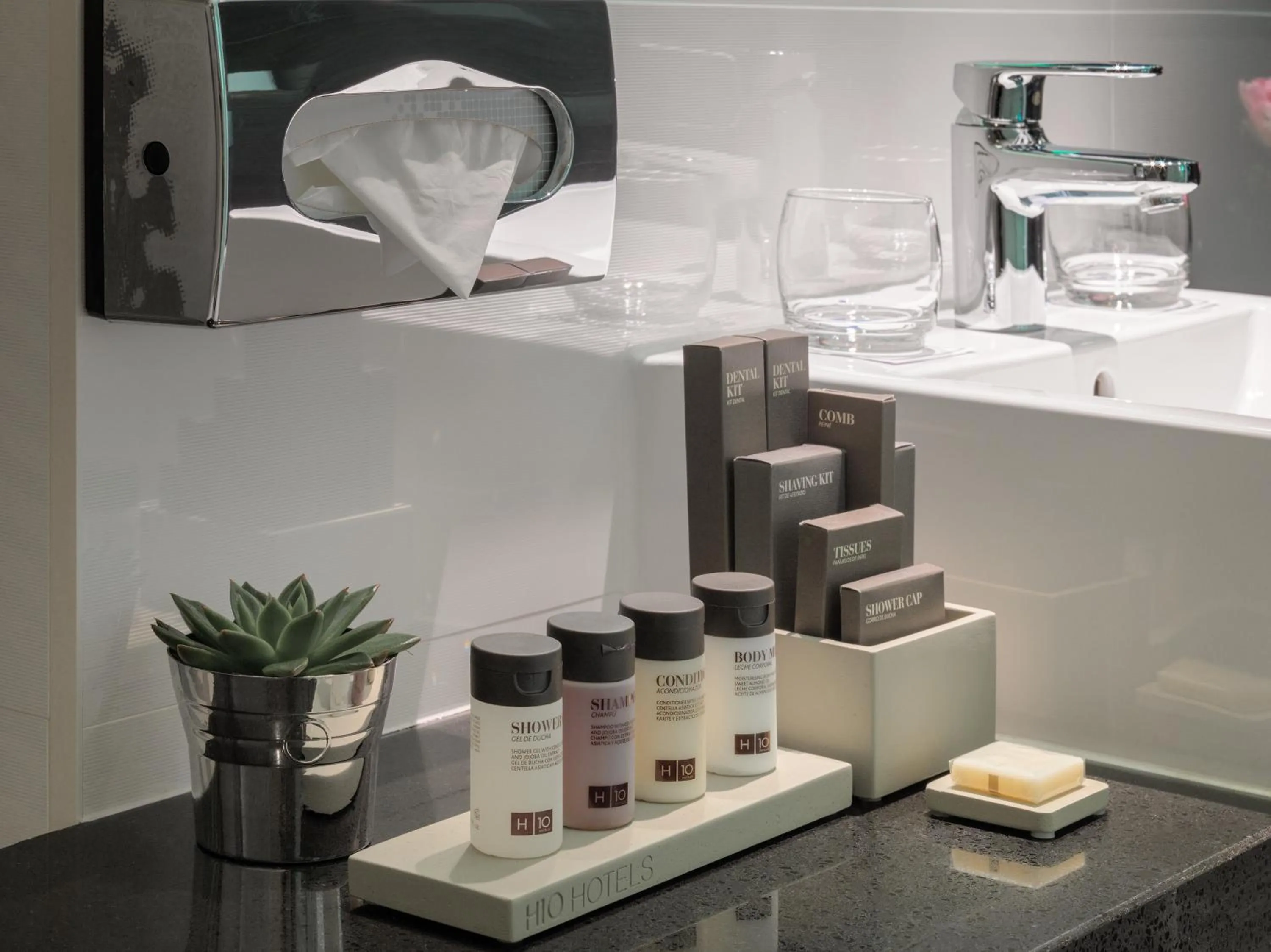 Bathroom in H10 Ku'Damm Lofts