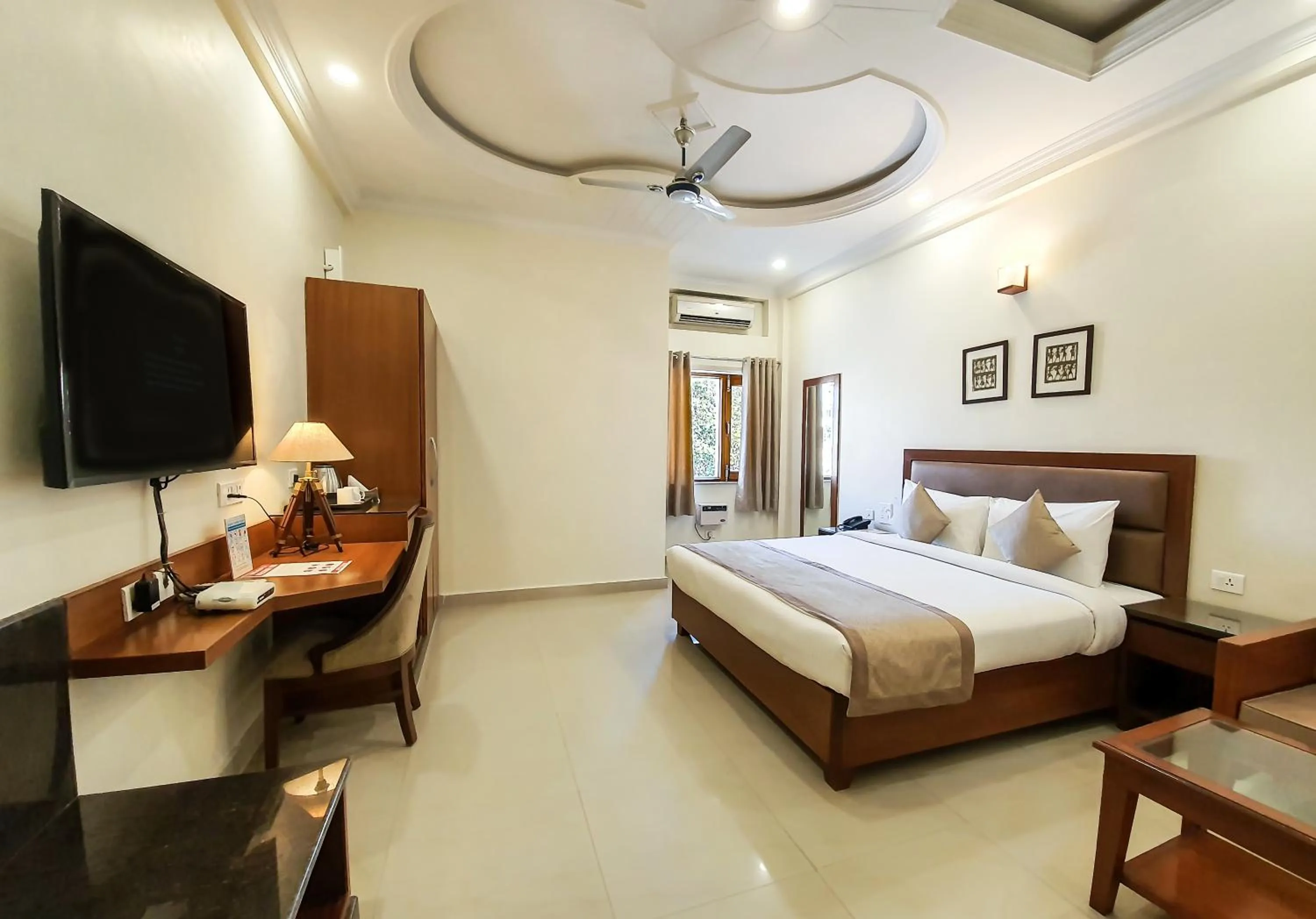 Bedroom, Bed in LP Residency