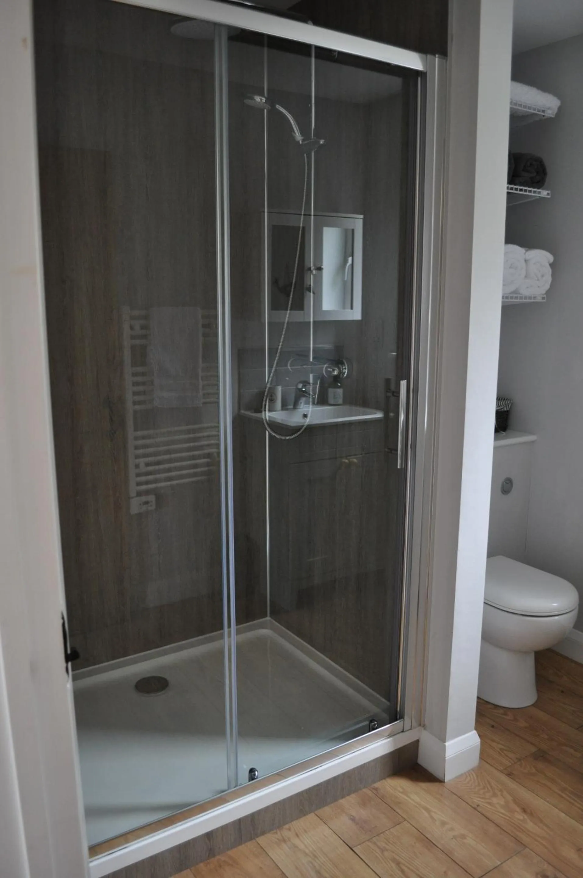 Bathroom in Morley's