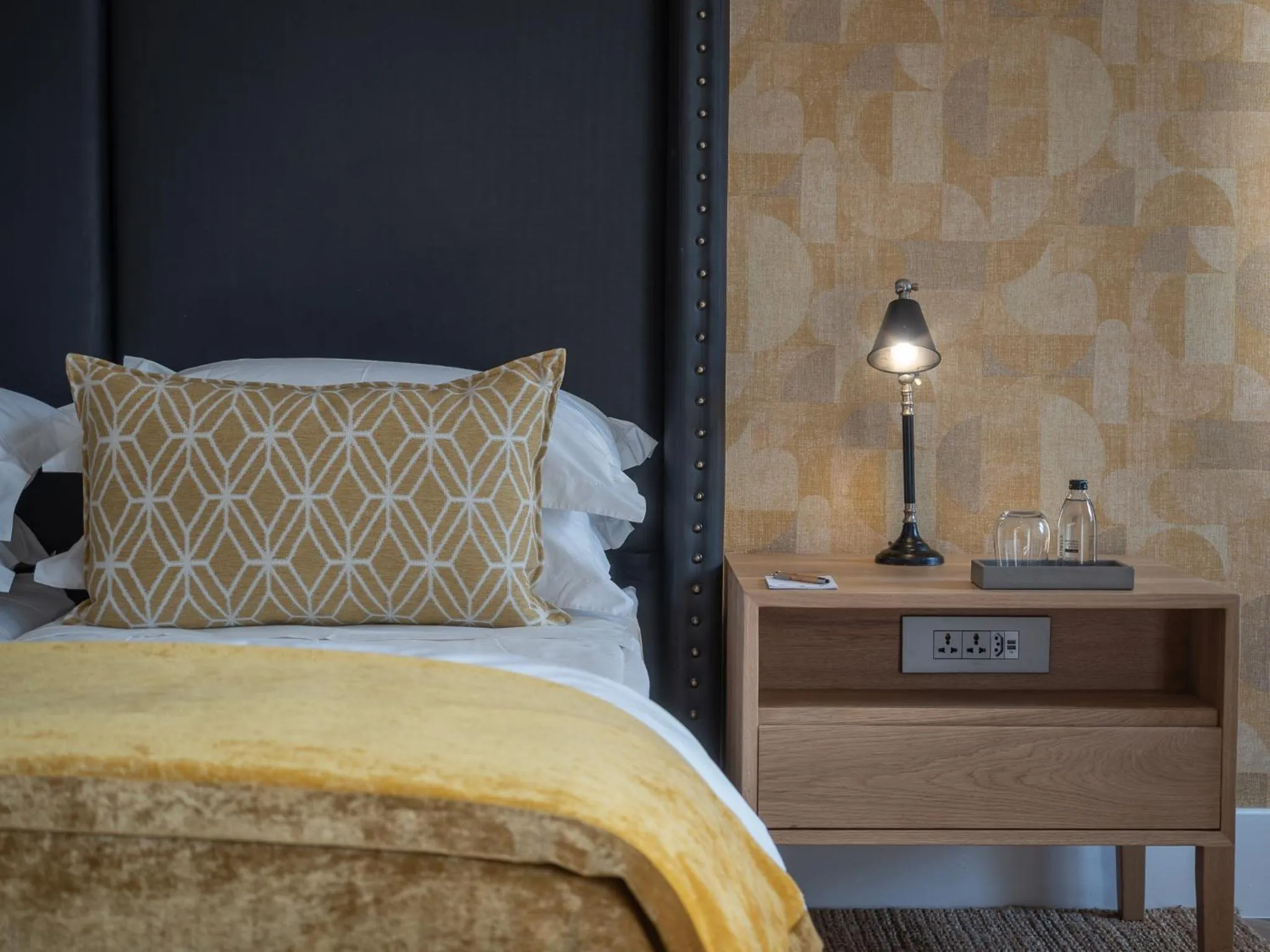 Bed in AtholPlace Hotel & Villa