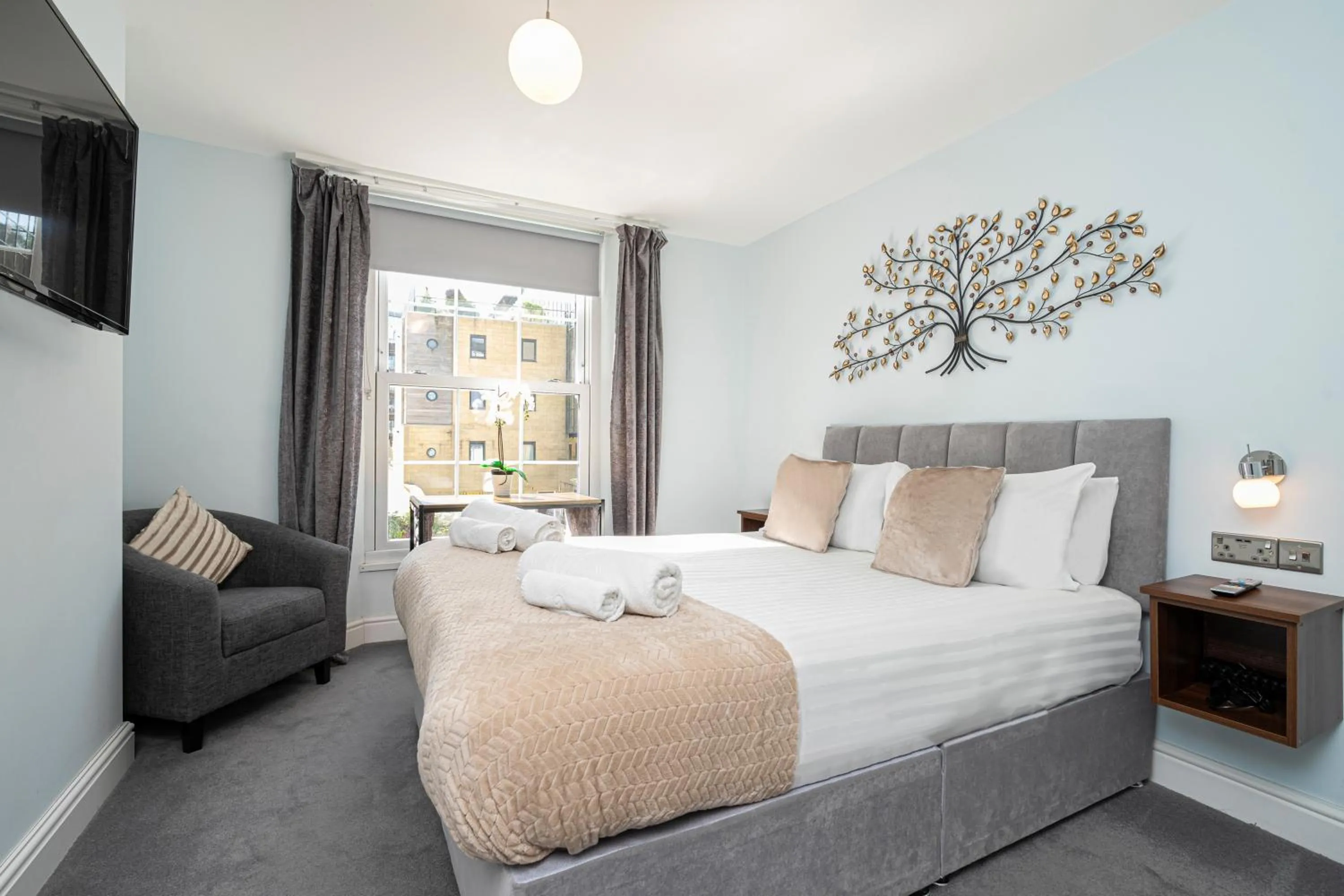 Other, Bed in Ocean Stays by Smart Welcomes