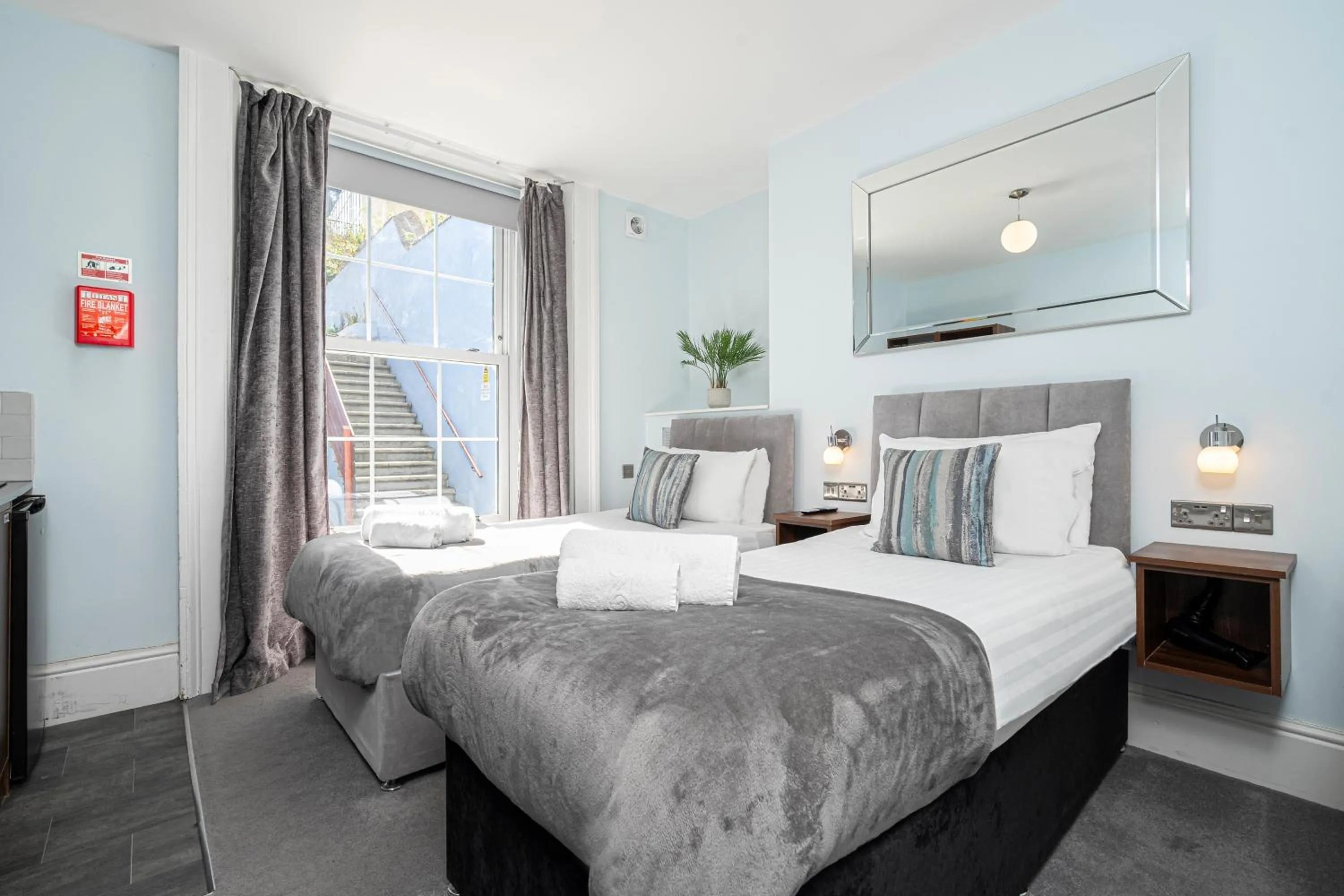 Bed in Ocean Stays by Smart Welcomes