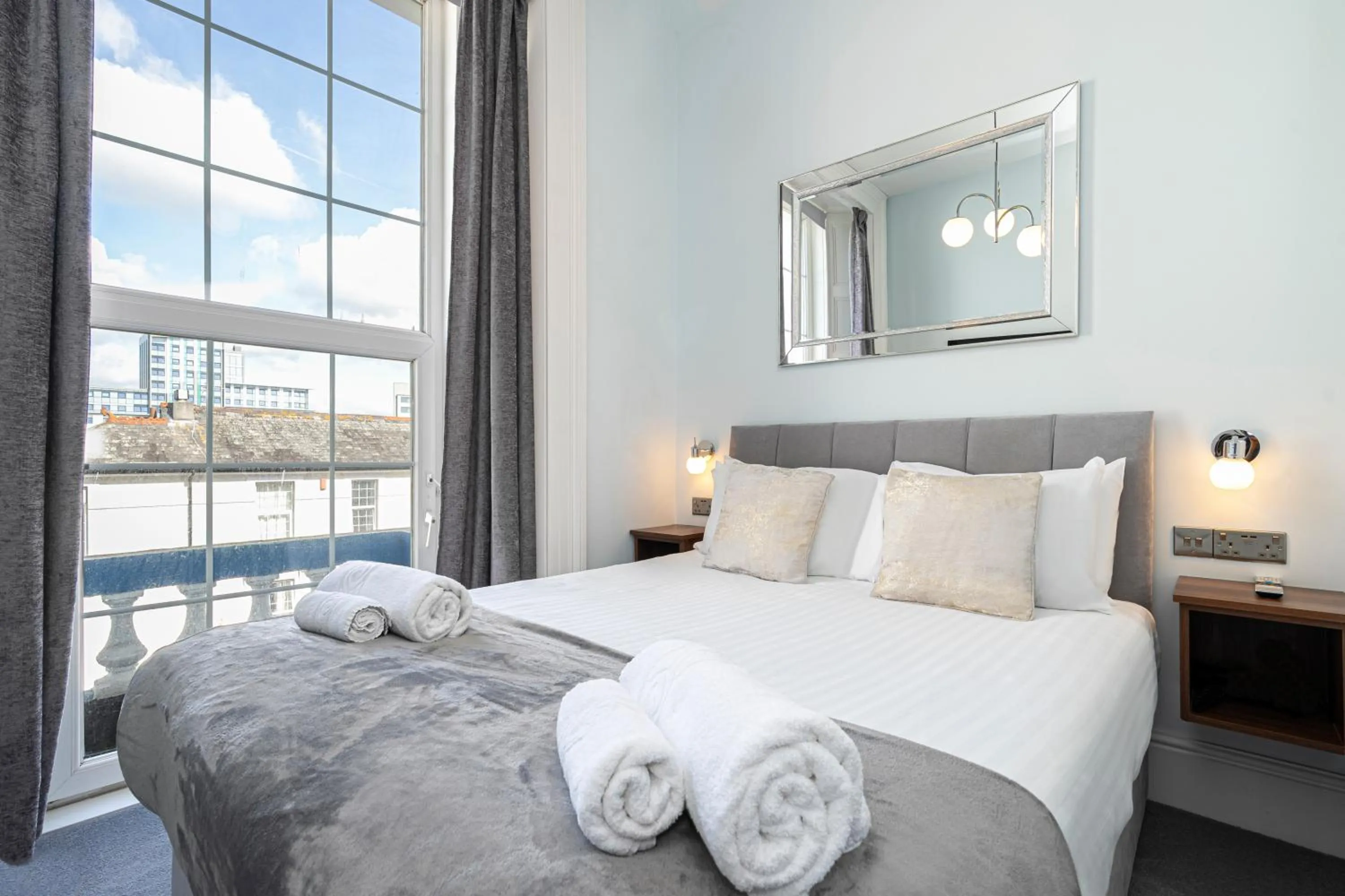 Other, Bed in Ocean Stays by Smart Welcomes